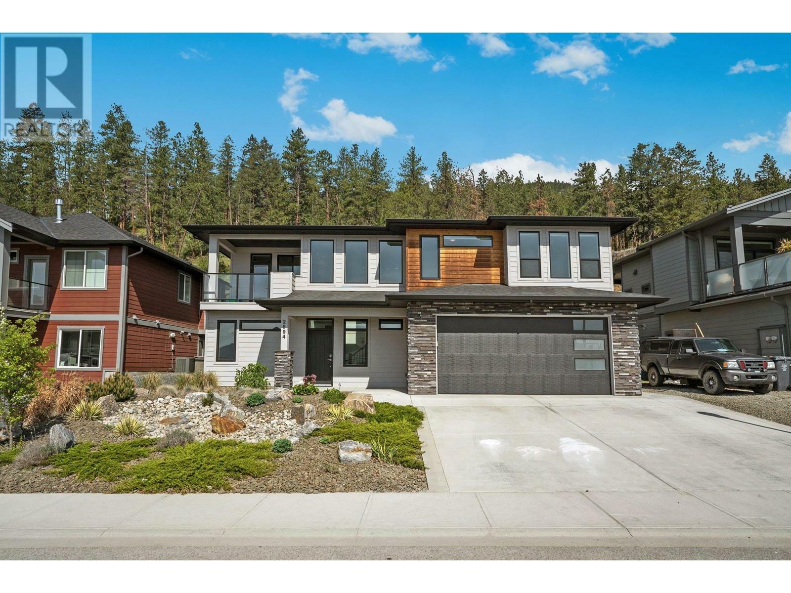 2594 Crown Crest Drive  West Kelowna BC V4T 3N3 photo