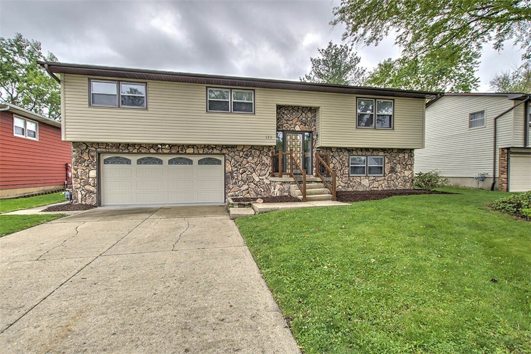 113 White Pines Circle  Decatur IL 62521 photo