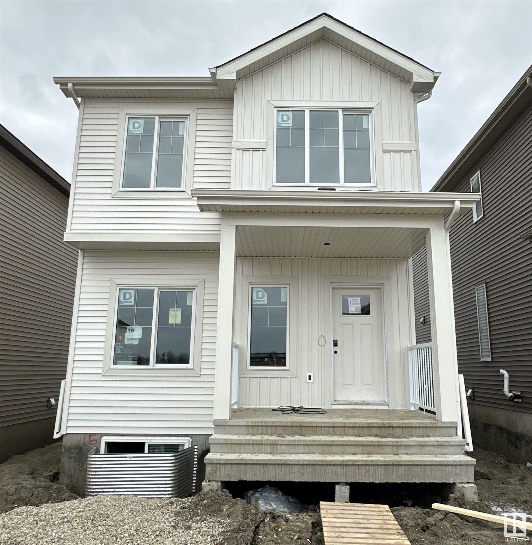 15 Eton Link  Spruce Grove AB T7X 4B7 photo