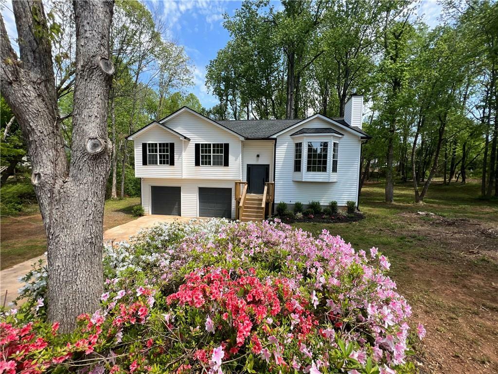 Property Photo: 7160 Royston Way GA 30028