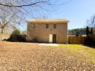 Property Photo: 4233 Viewpoint Lane GA 30294