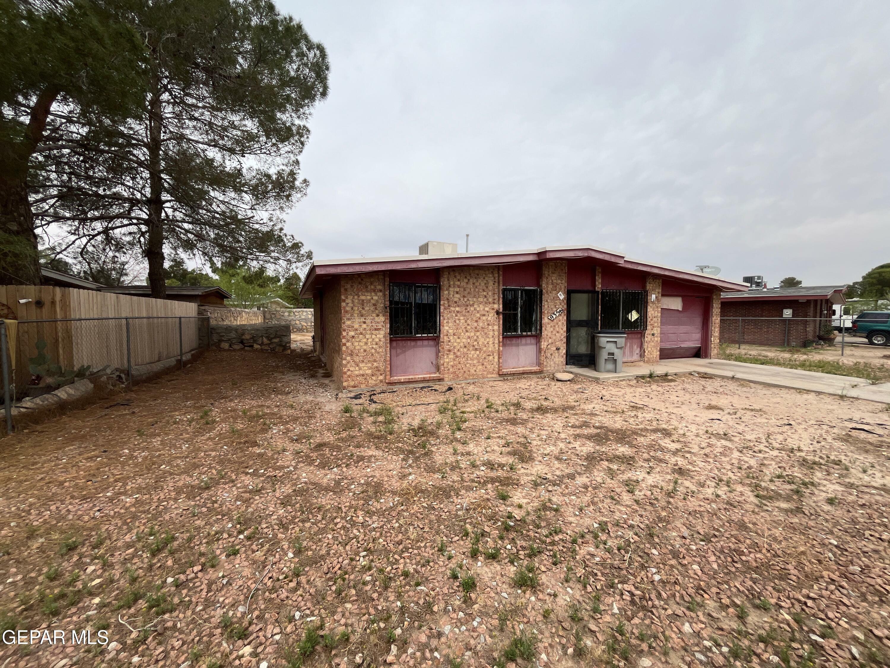 Property Photo: 9358 El Vergel Drive TX 79907