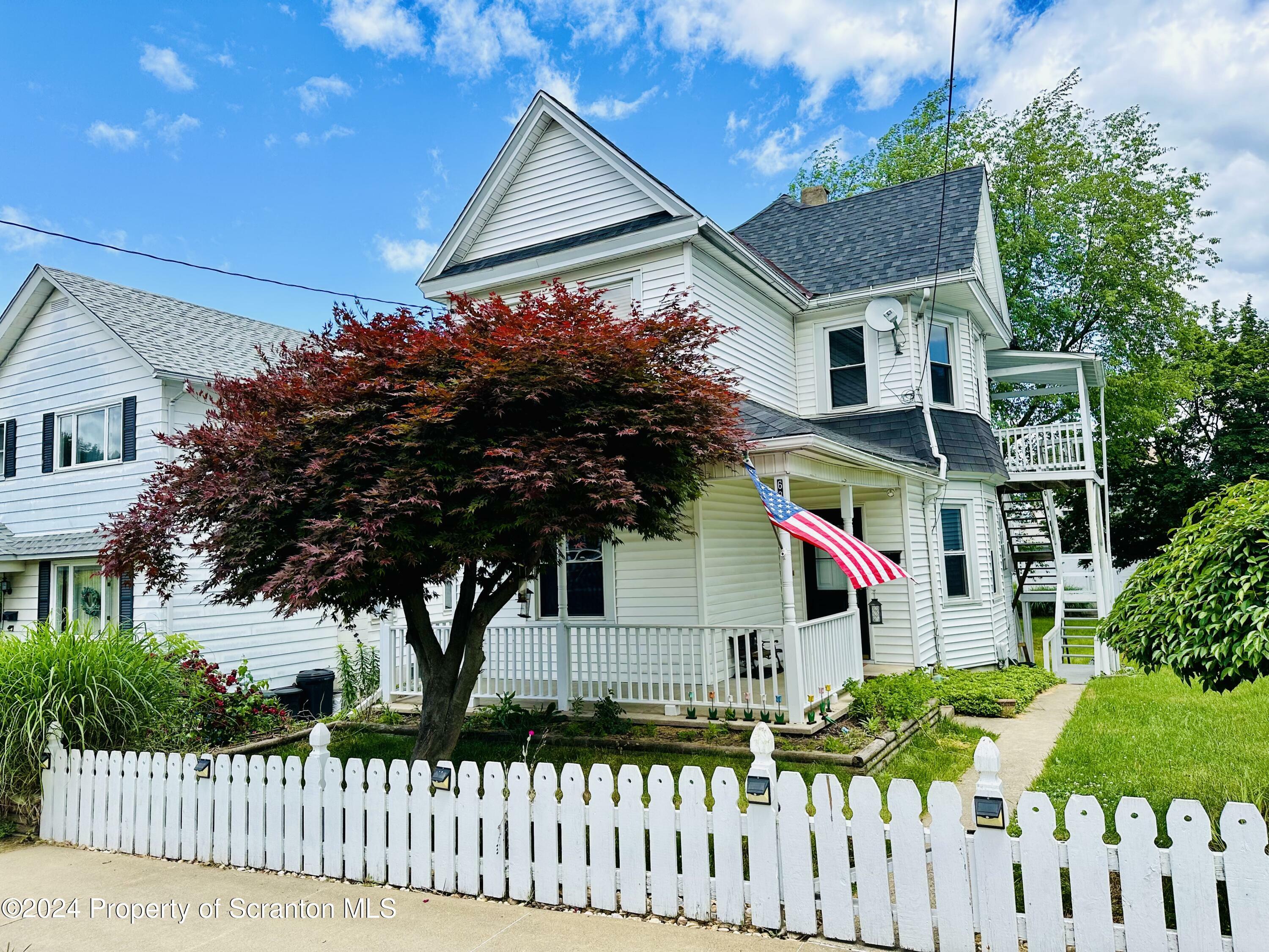 631 Cherry Street  Scranton PA 18505 photo