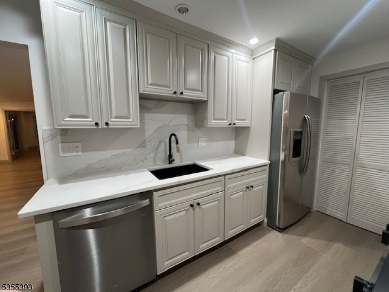 Property Photo: 42 Catalpa Plz B NJ 08831