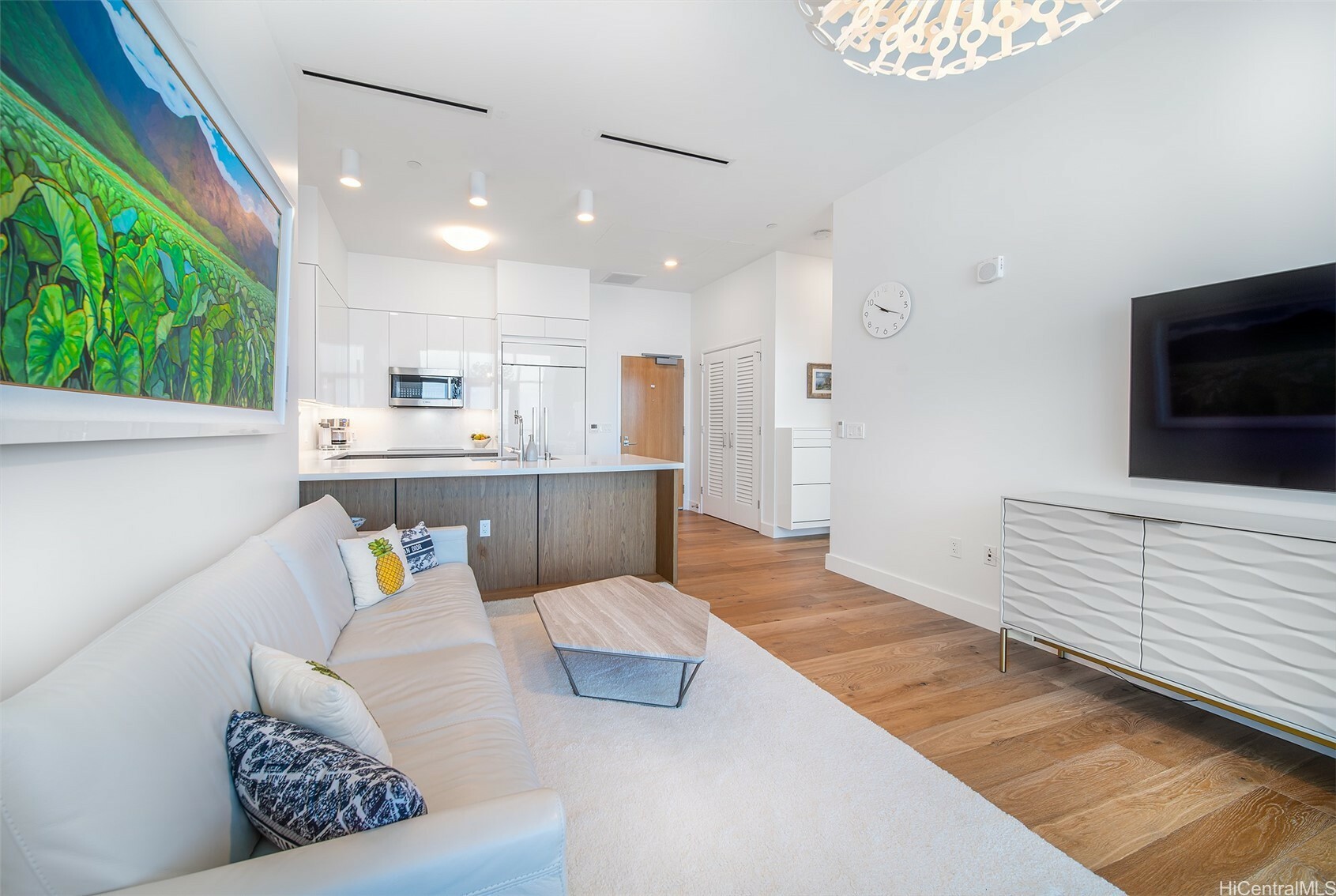 629 Keeaumoku Street 4108  Honolulu HI 96814 photo