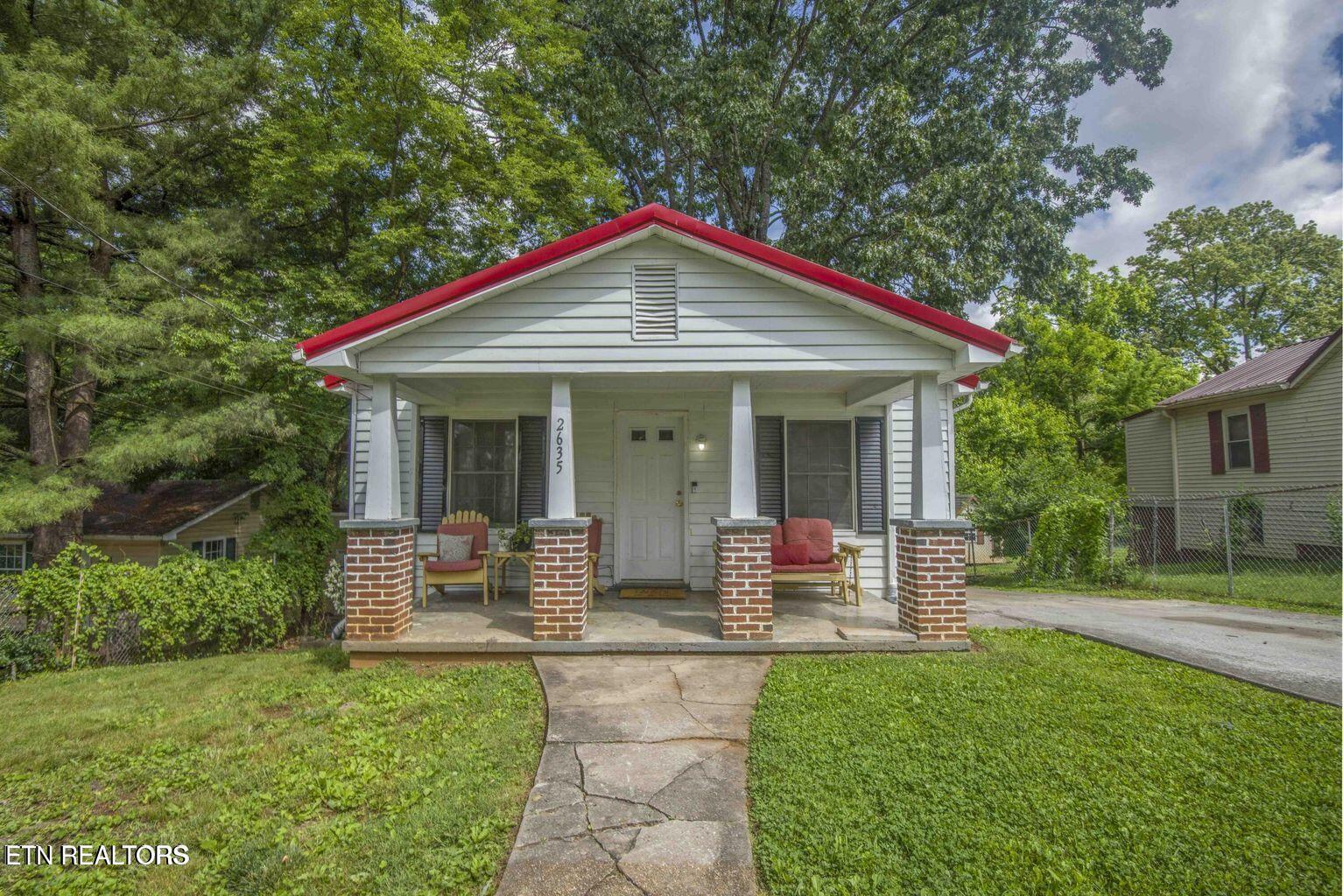 Property Photo: 2635 Gaston Ave TN 37917