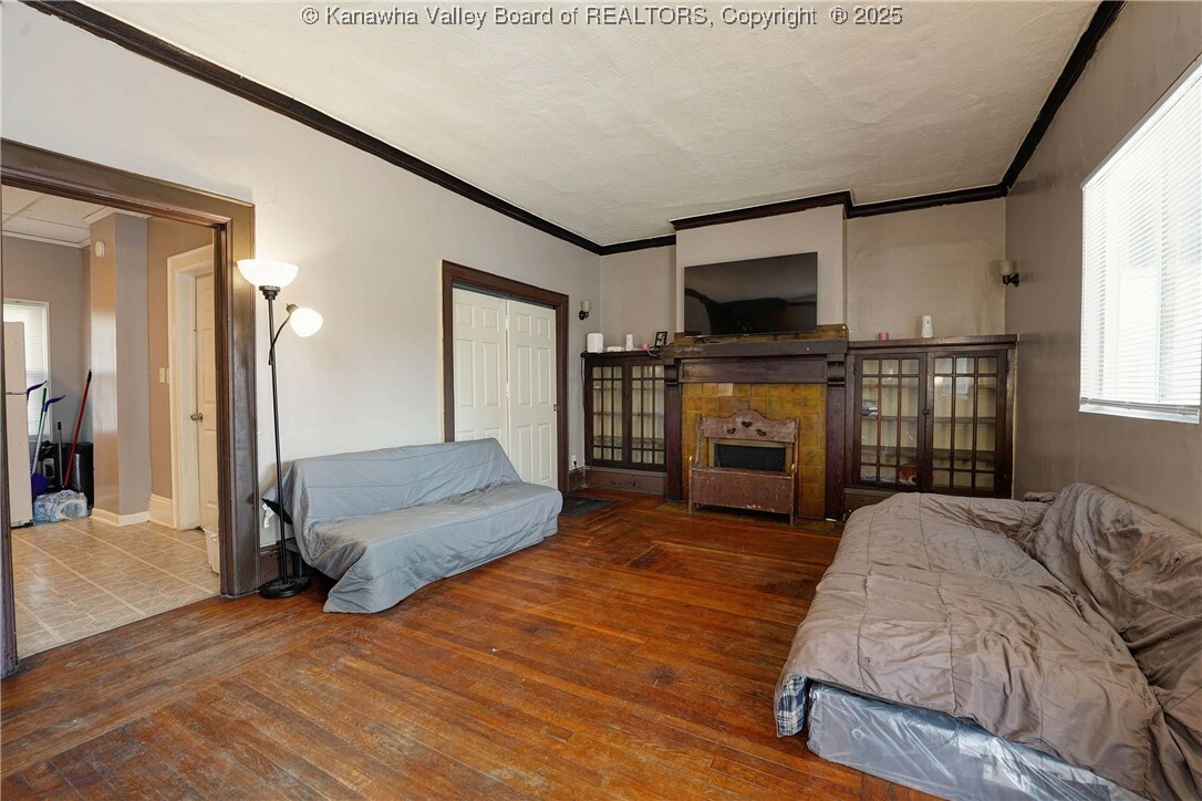 Property Photo: 113 Vine Street WV 25302