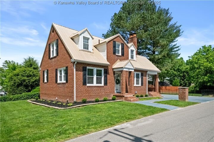 Property Photo:  315 27th Street SE  WV 25304 