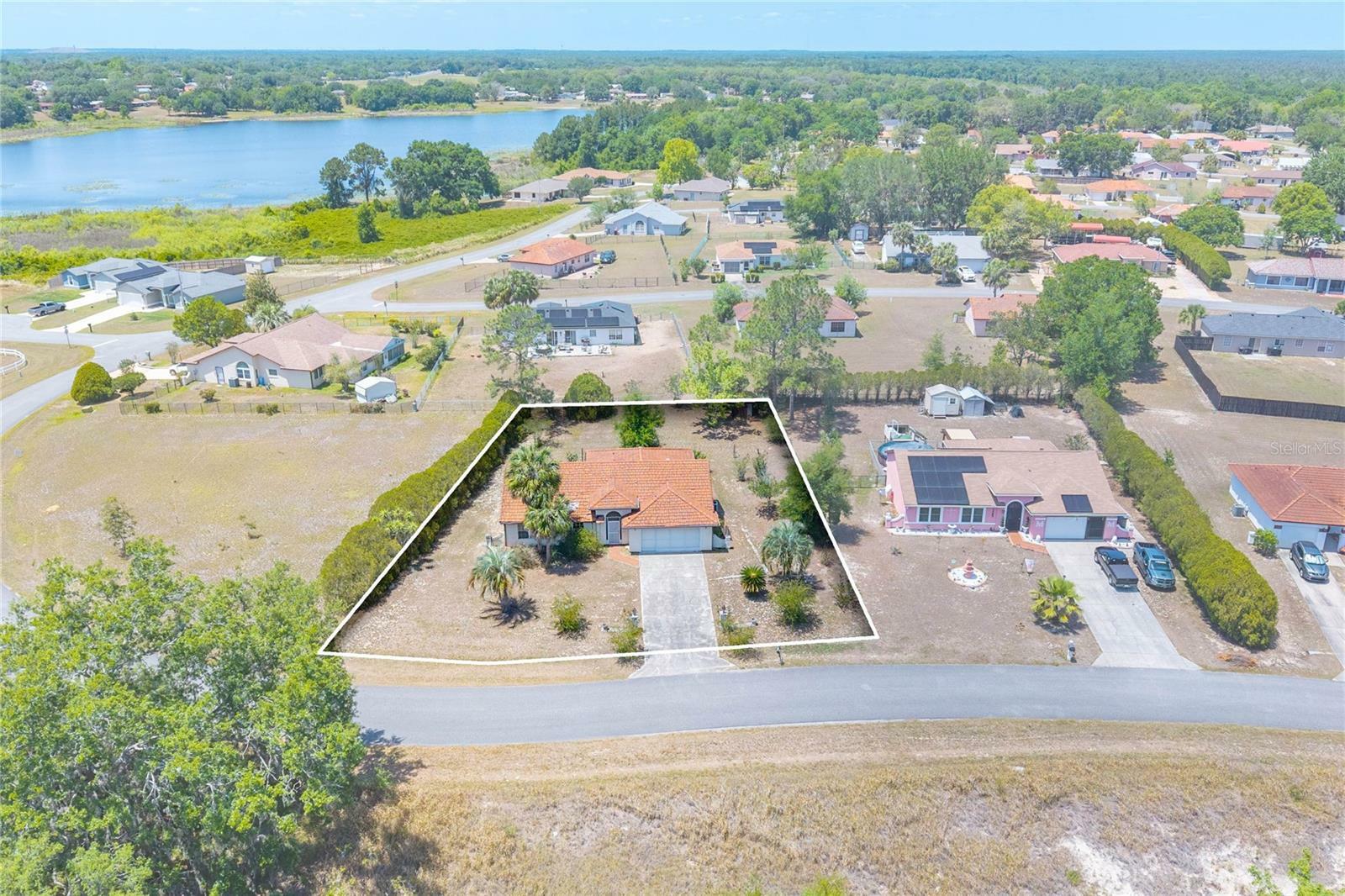 Property Photo: 347 Oak Lane Drive FL 34472