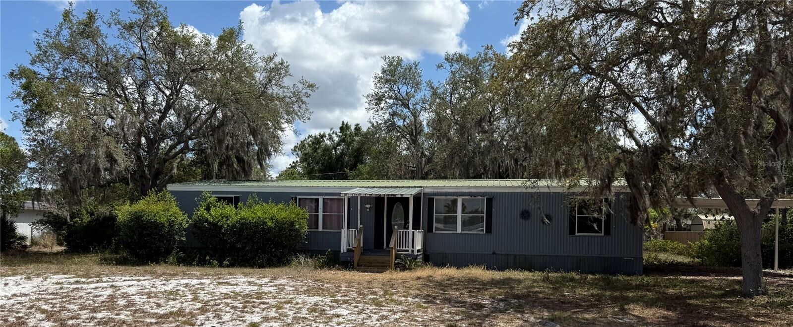 Property Photo: 5812 Red Fox Drive FL 33884