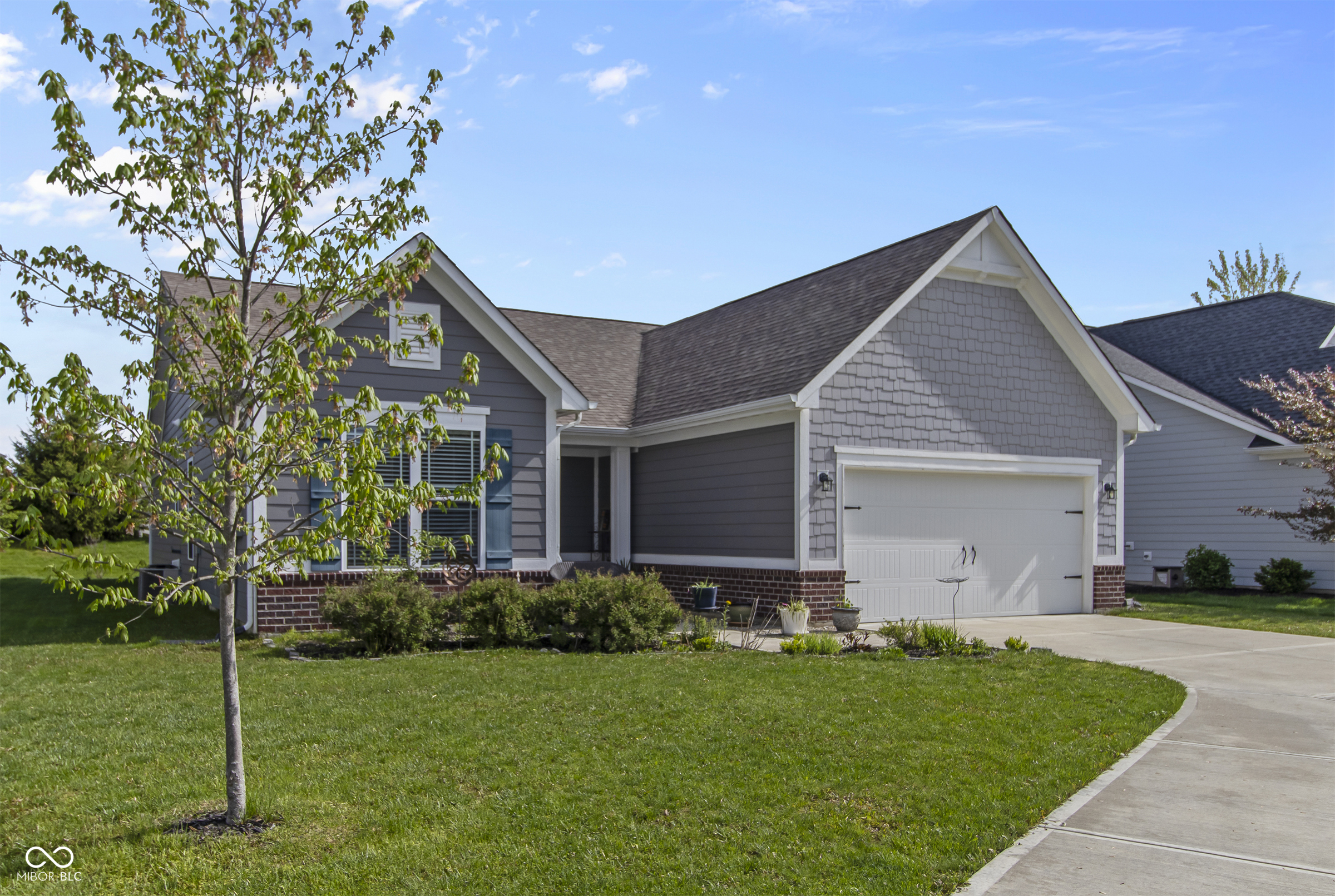 Property Photo: 6738 Fox Club Lane IN 46112
