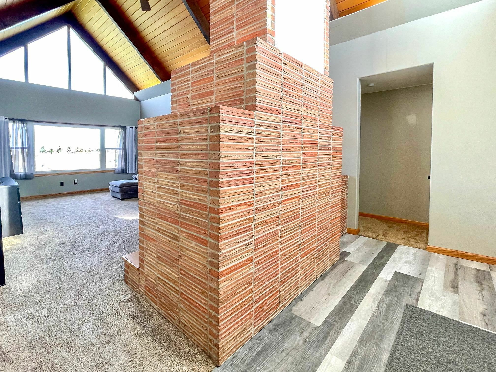 Property Photo: 1612 6th St NW ND 58703