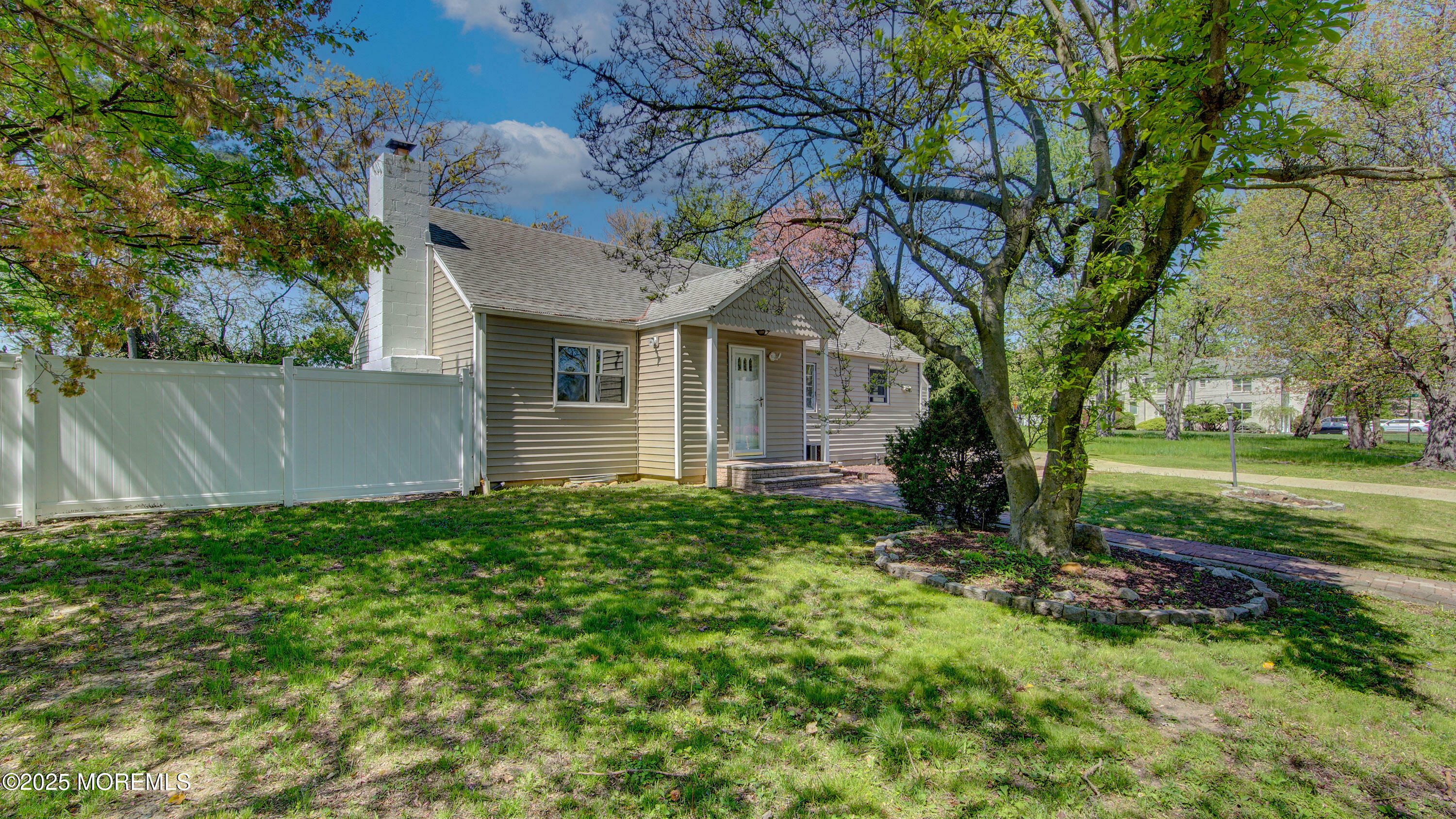Property Photo: 23 Serviss Avenue NJ 08816