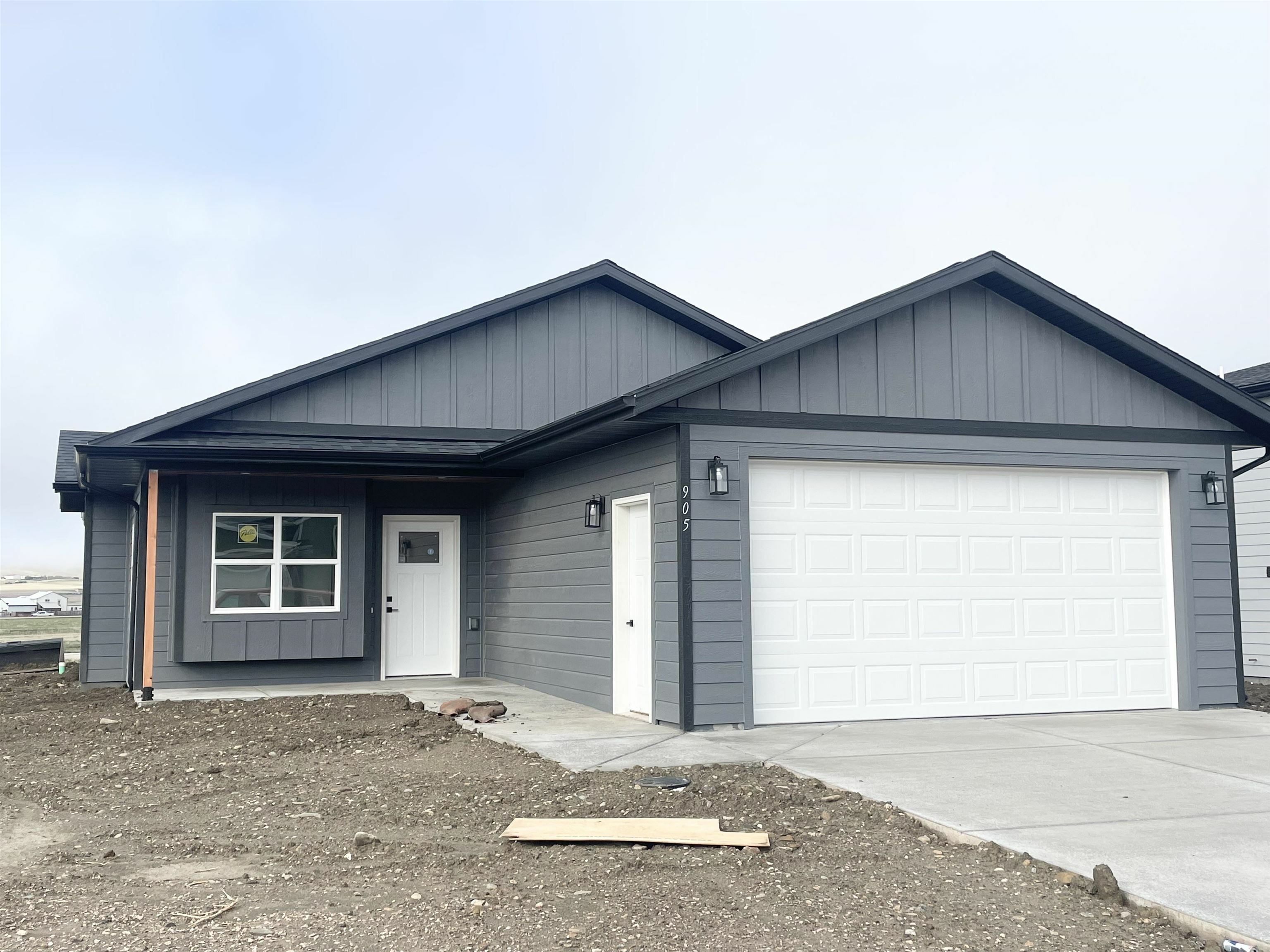 Property Photo: 905 Bennington Drive SD 57719