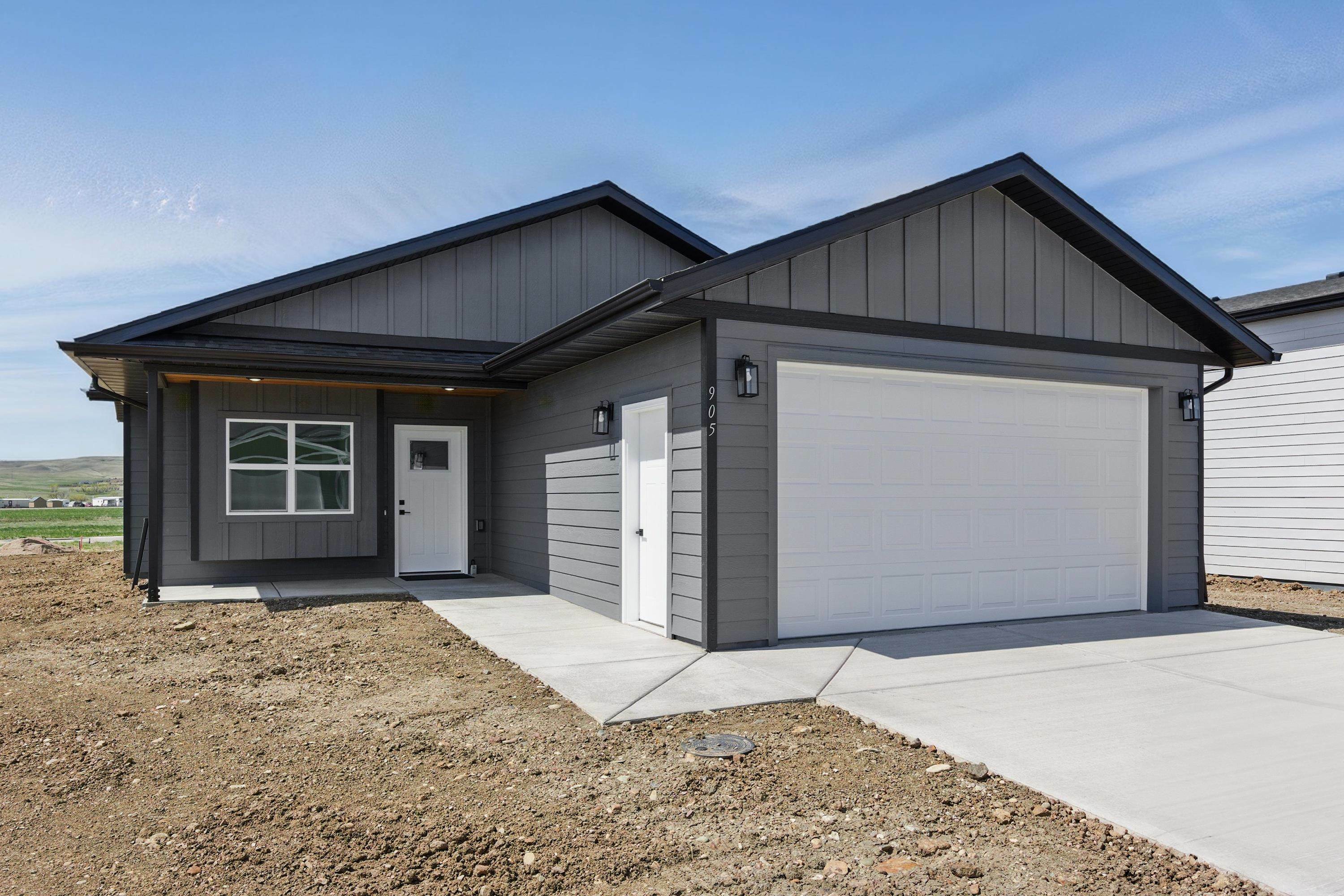 Property Photo: 905 Bennington Drive SD 57719