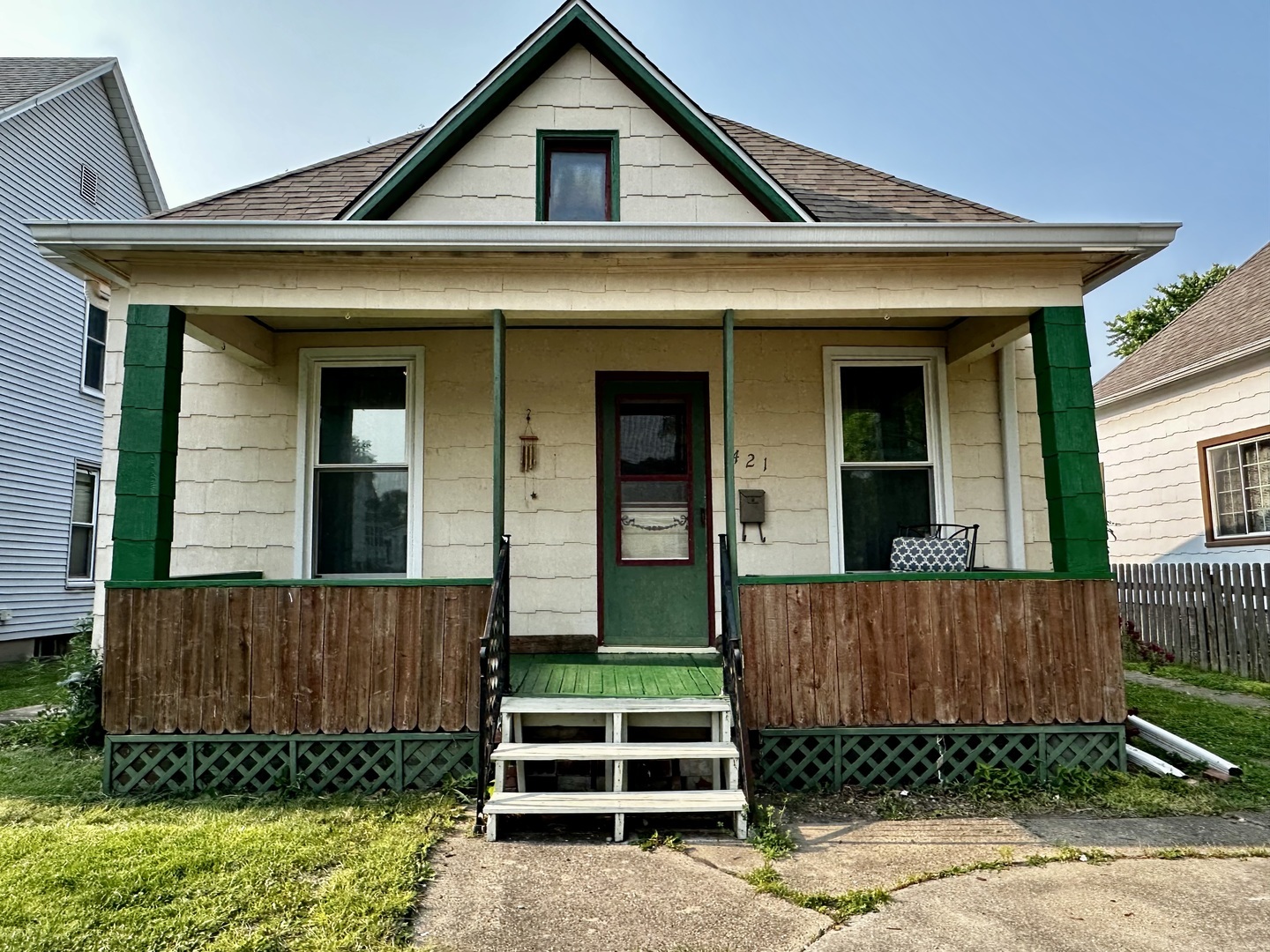 421 W Adams Street  Clinton IL 61727 photo