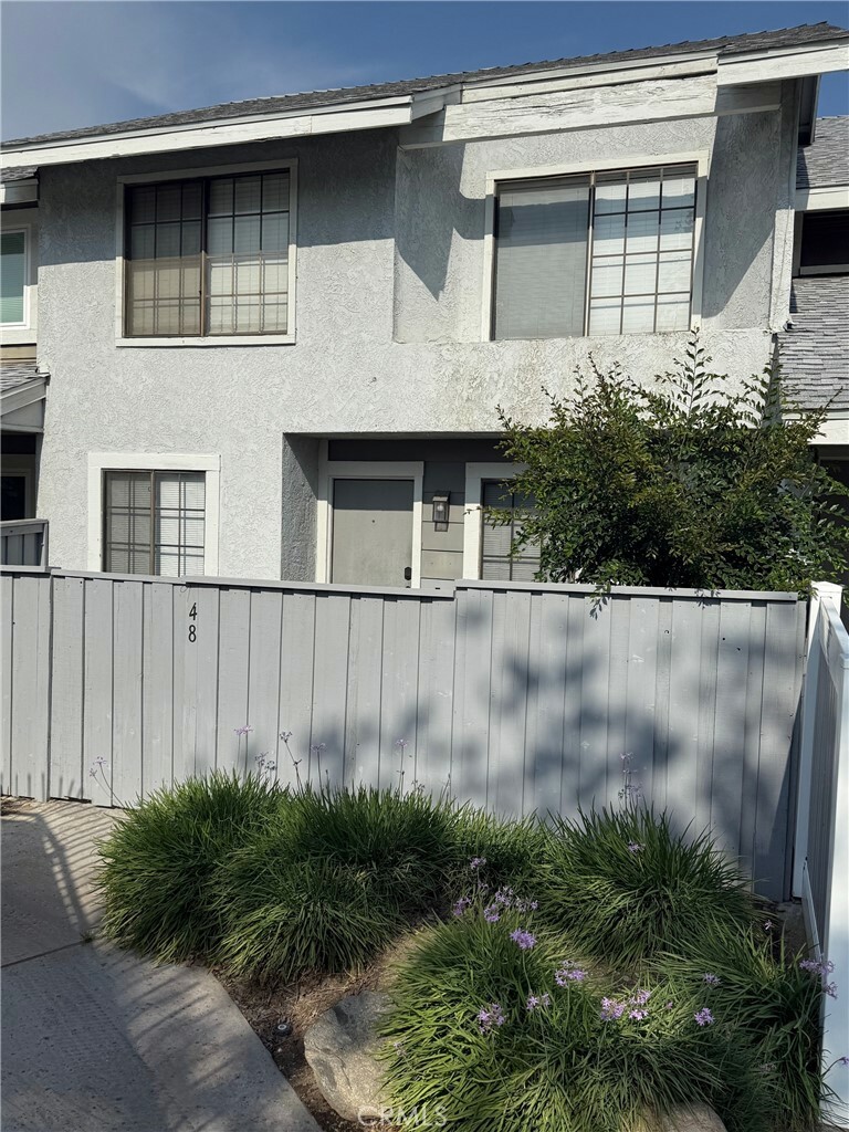 Property Photo: 1380 W 48th Street 48 CA 92407