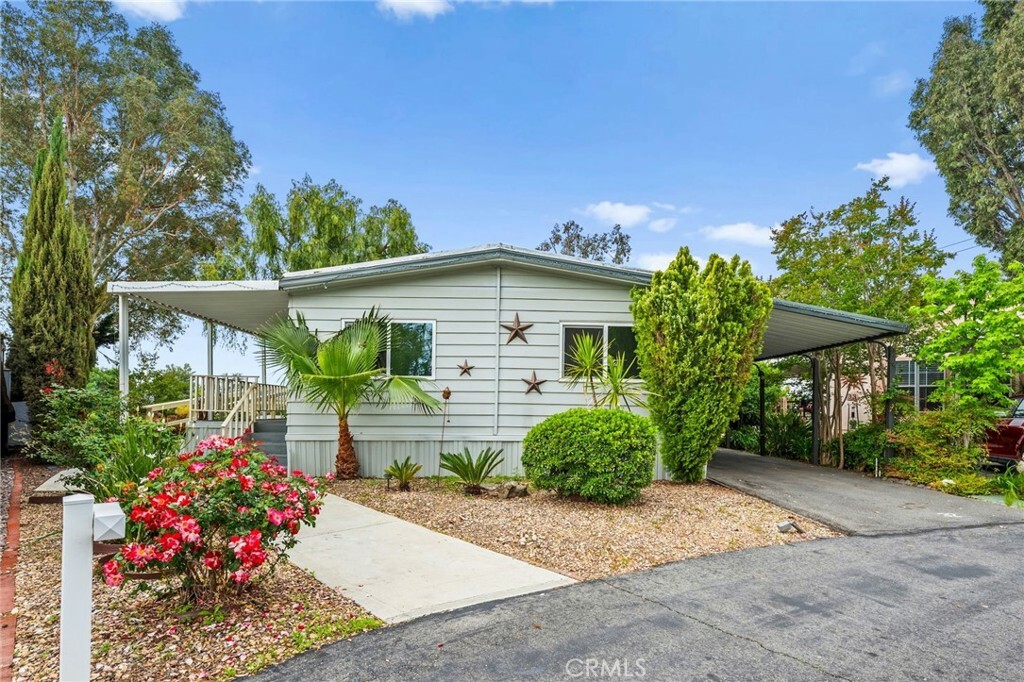 31130 S General Kearny 32  Temecula CA 92591 photo