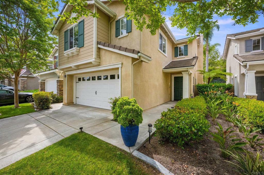 Property Photo: 1752 Cottonwood Drive CA 92081