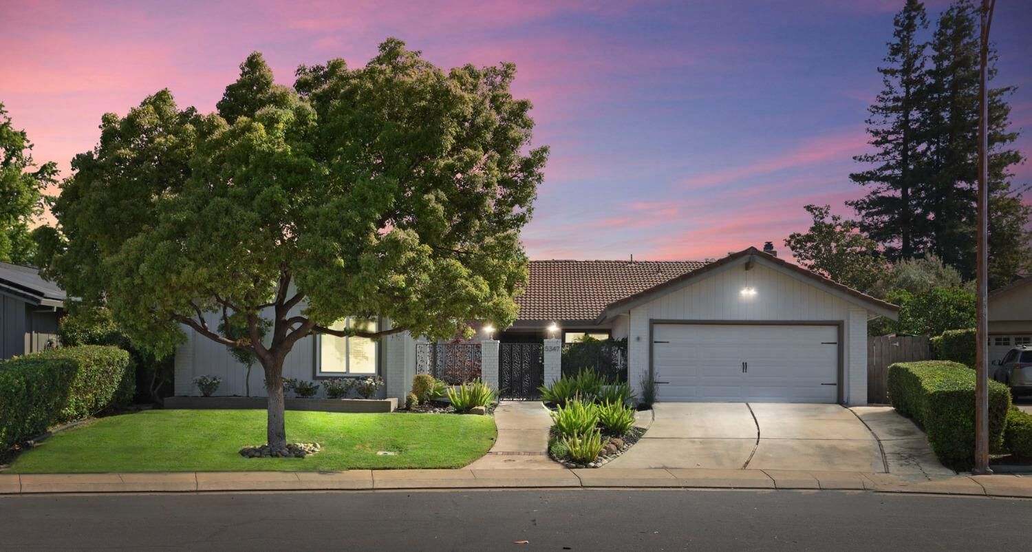 Property Photo: 5347 Covey Creek Circle CA 95207