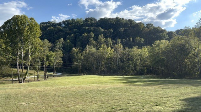 Property Photo: 5204 Drury Ln TN 37064