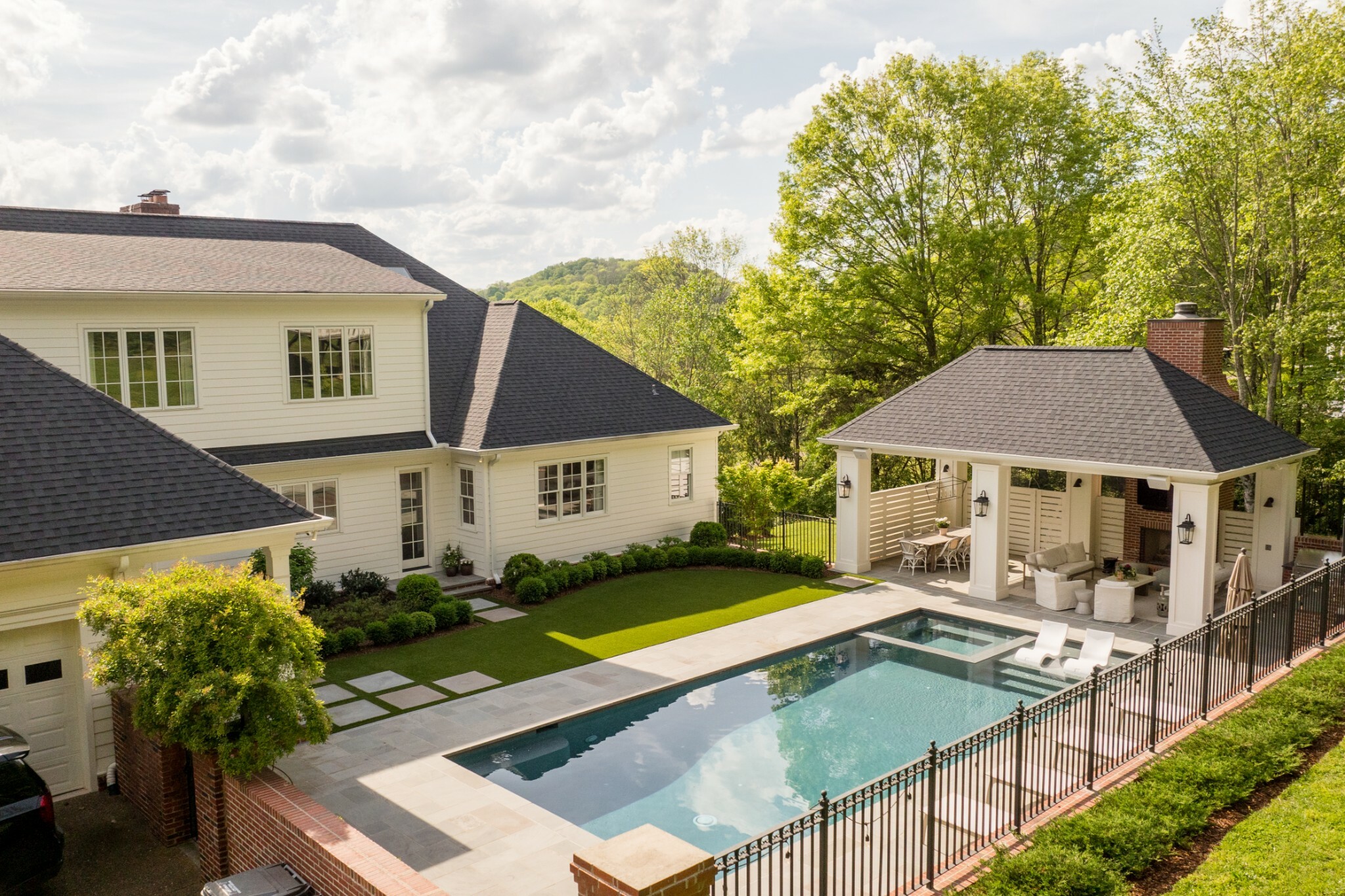 Property Photo:  1222 Beech Hill Rd  TN 37027 