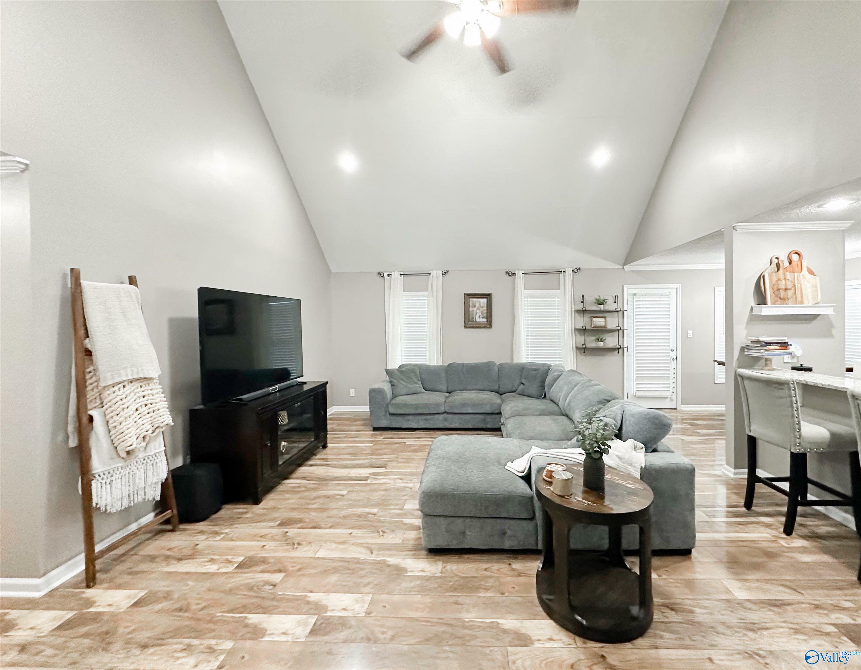 Property Photo: 108 Mountain Home Road AL 35673