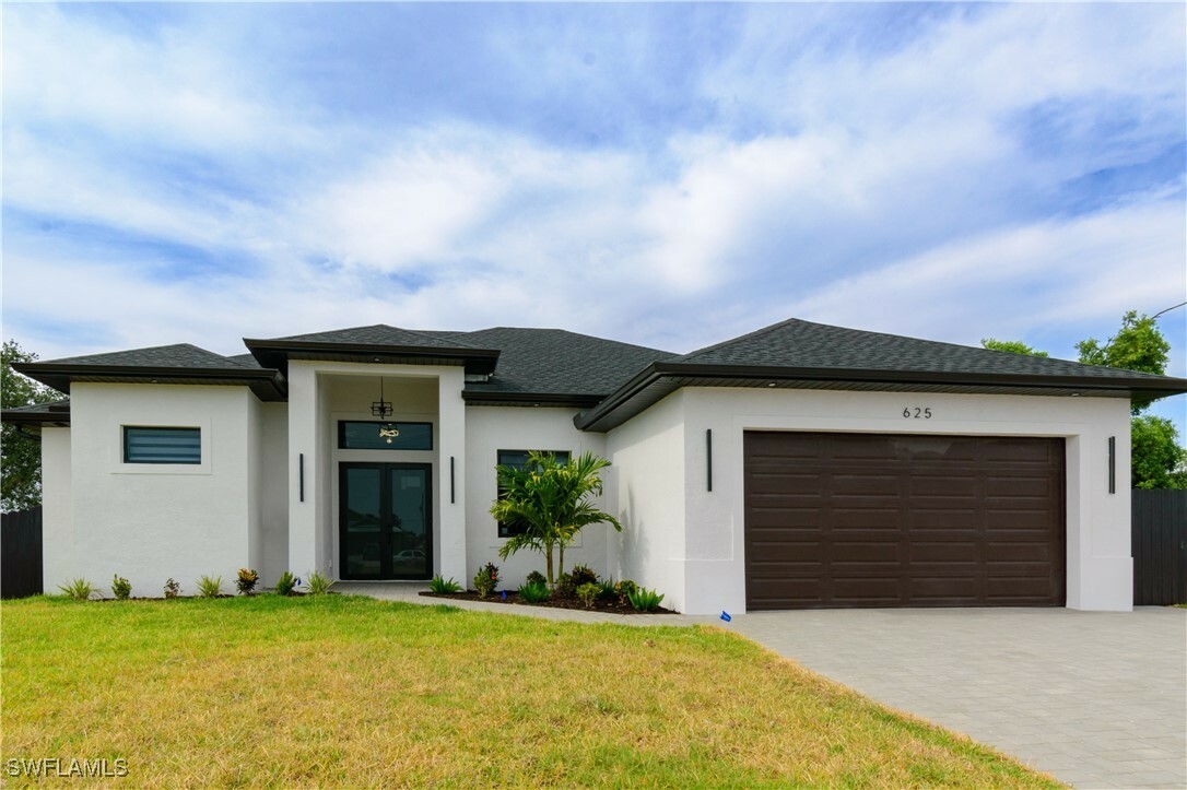 625 Kismet Parkway E  Cape Coral FL 33909 photo
