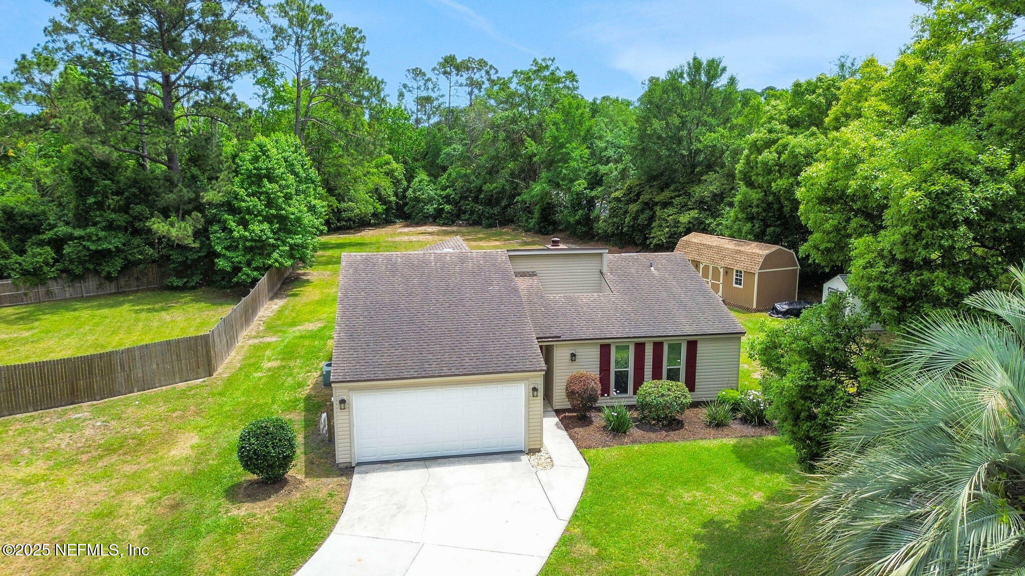 Property Photo: 6918 Coleus Court FL 32244