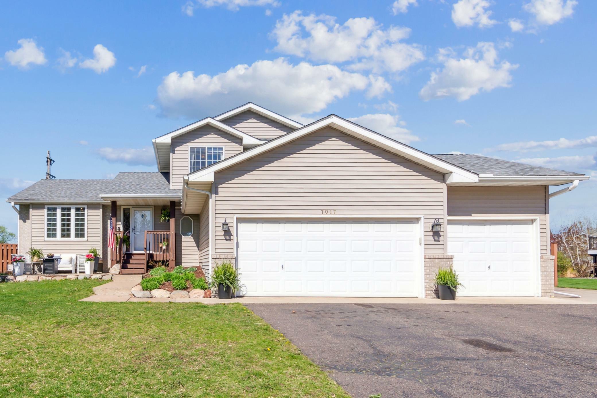 7017 Brian Drive  Centerville MN 55038 photo