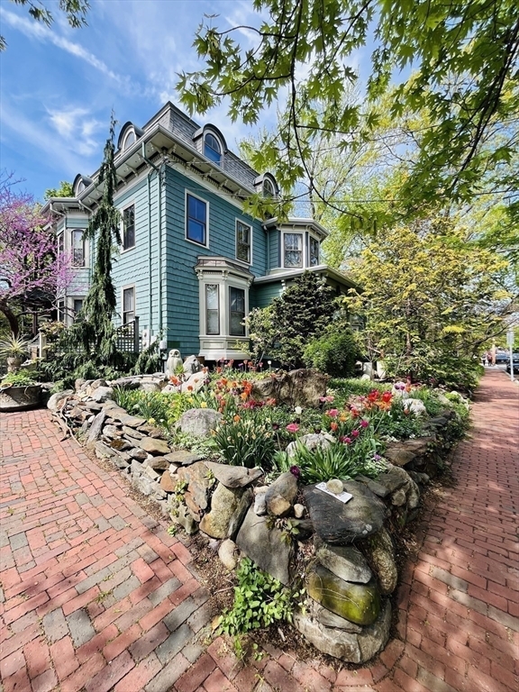 Property Photo: 19 Chester Street 2 MA 02144