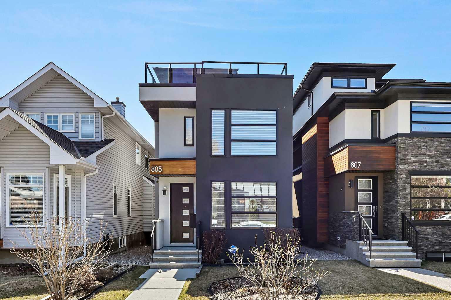 Property Photo: 805 19 Avenue NW AB T2M 0Z4