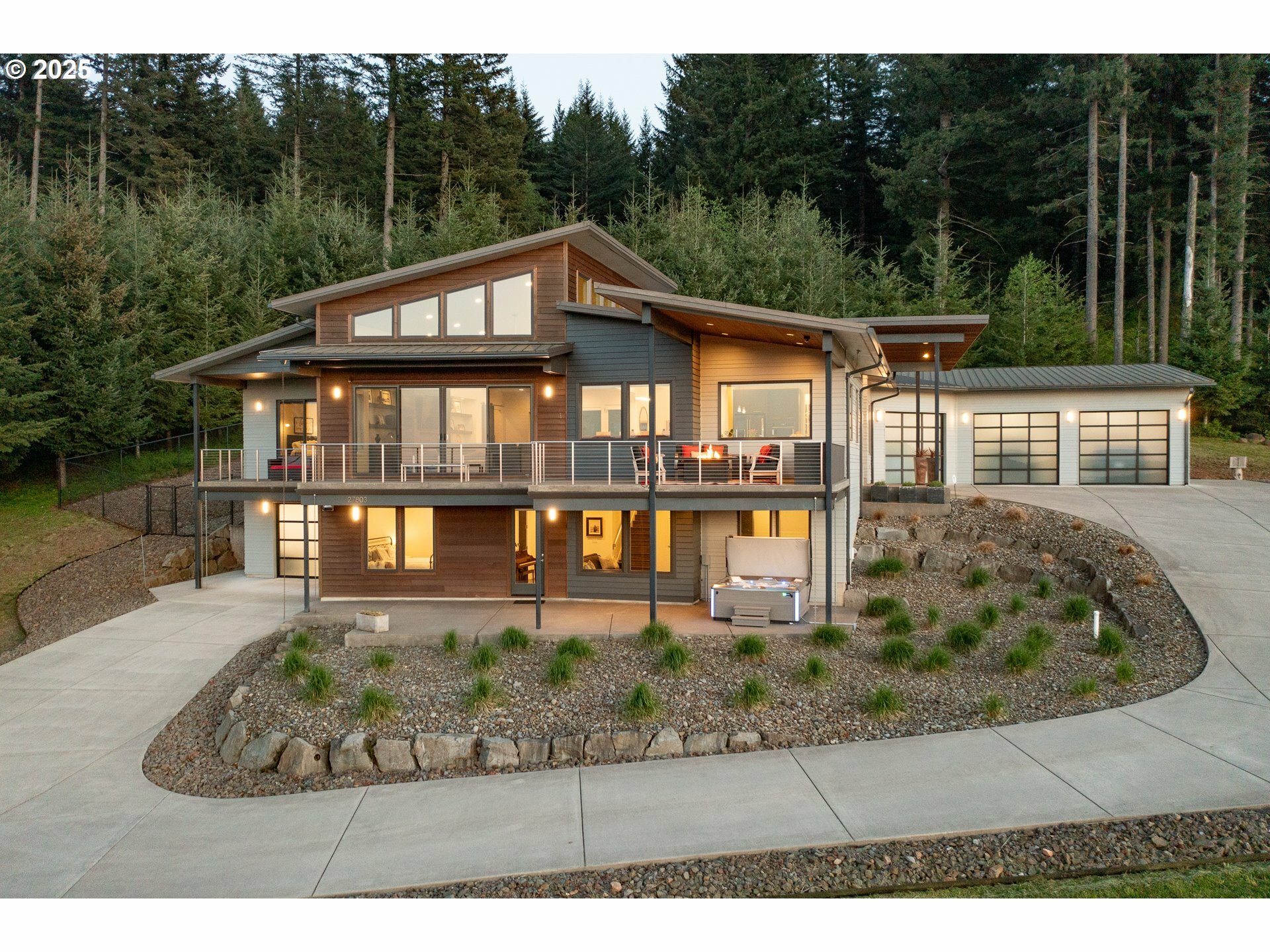 Property Photo: 27803 NE Diamond Ridge Rd WA 98607