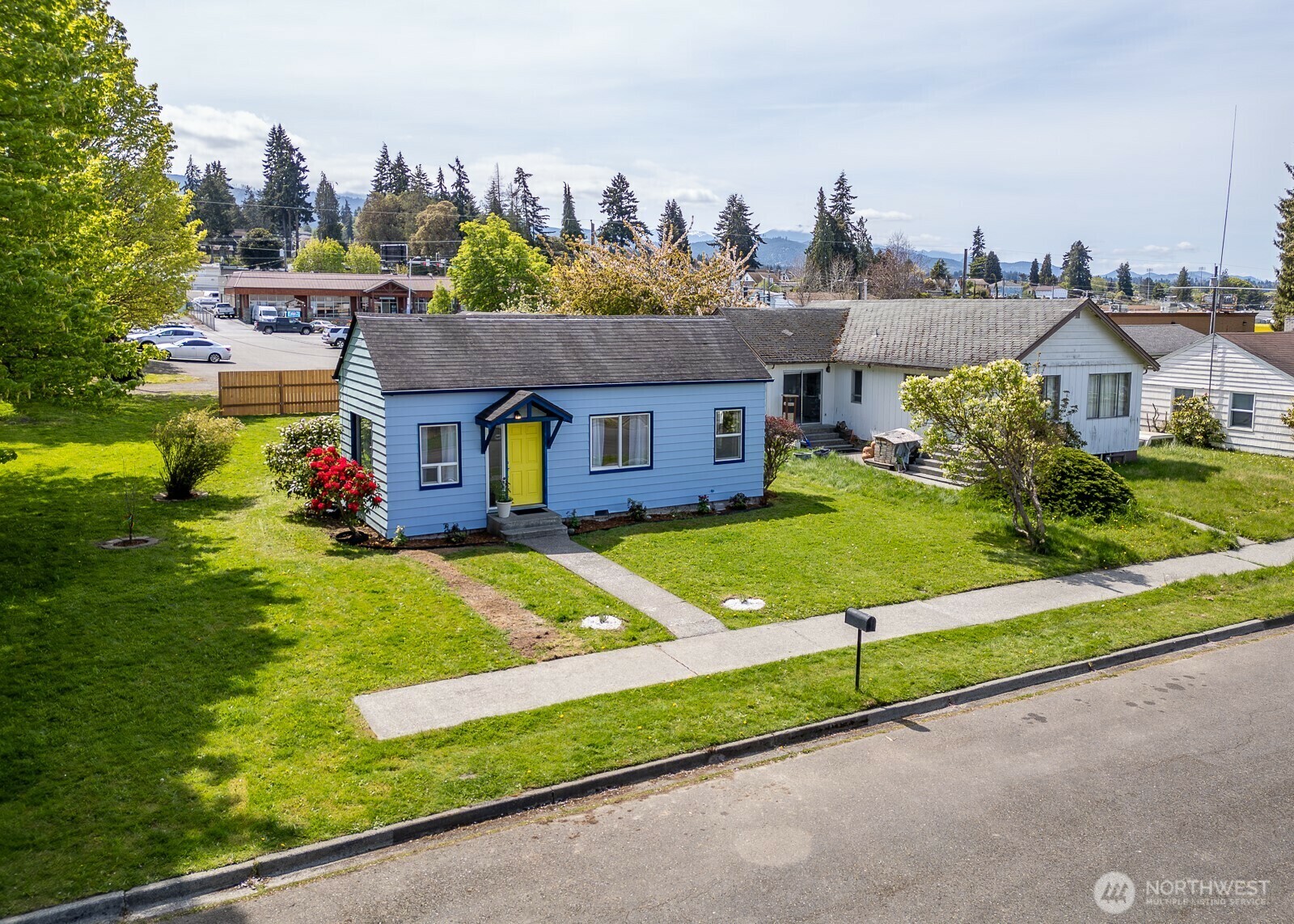 Property Photo: 1414 Georgiana Street WA 98362