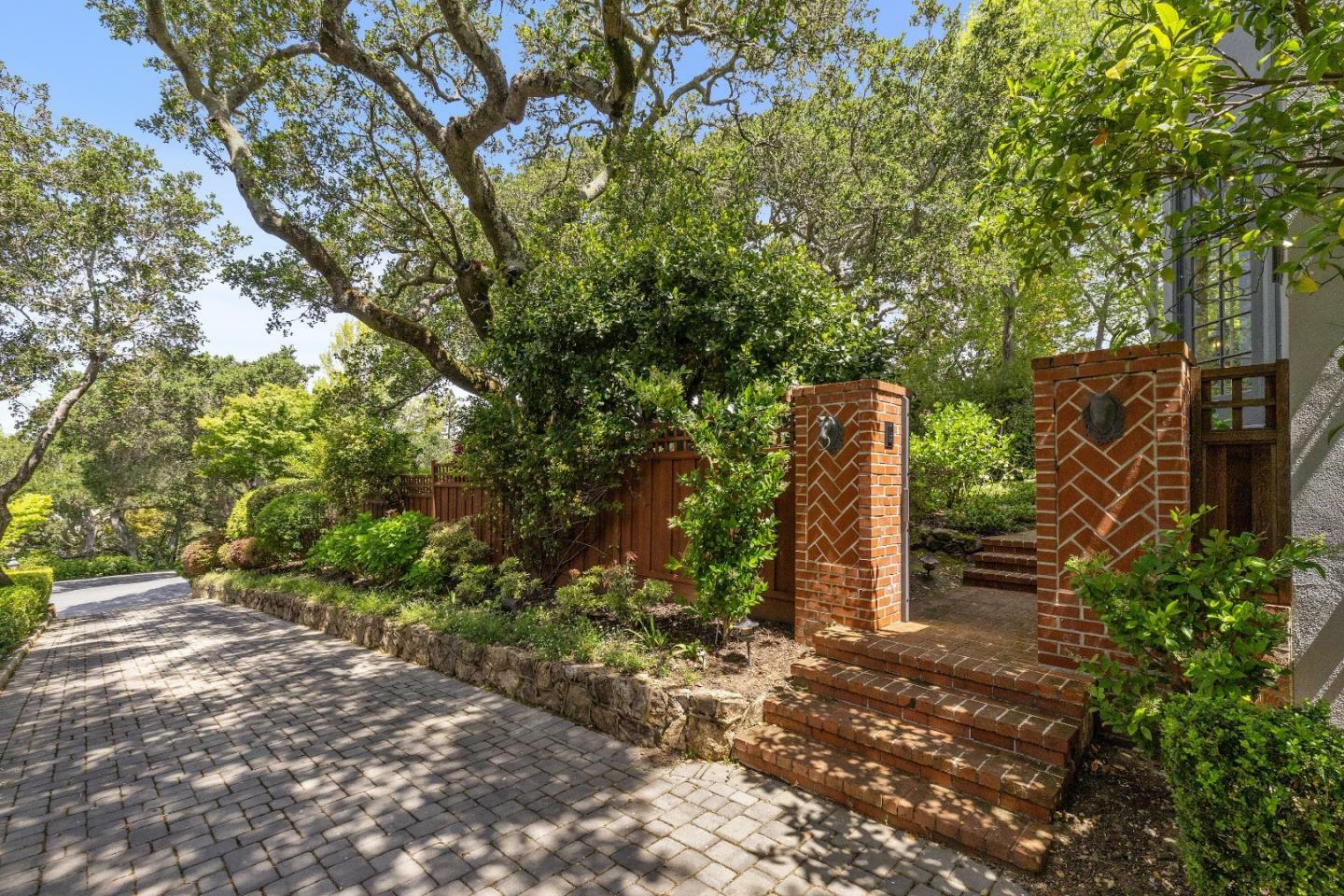 Property Photo: 2301 Oakdale Road CA 94010