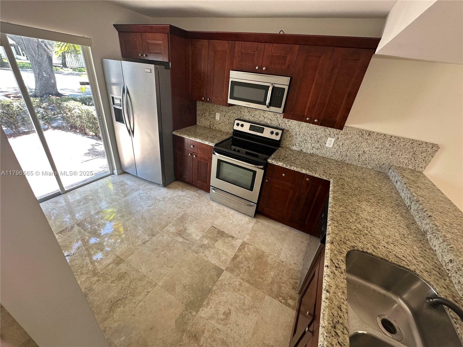Property Photo: 878 Crystal Lake Dr FL 33064