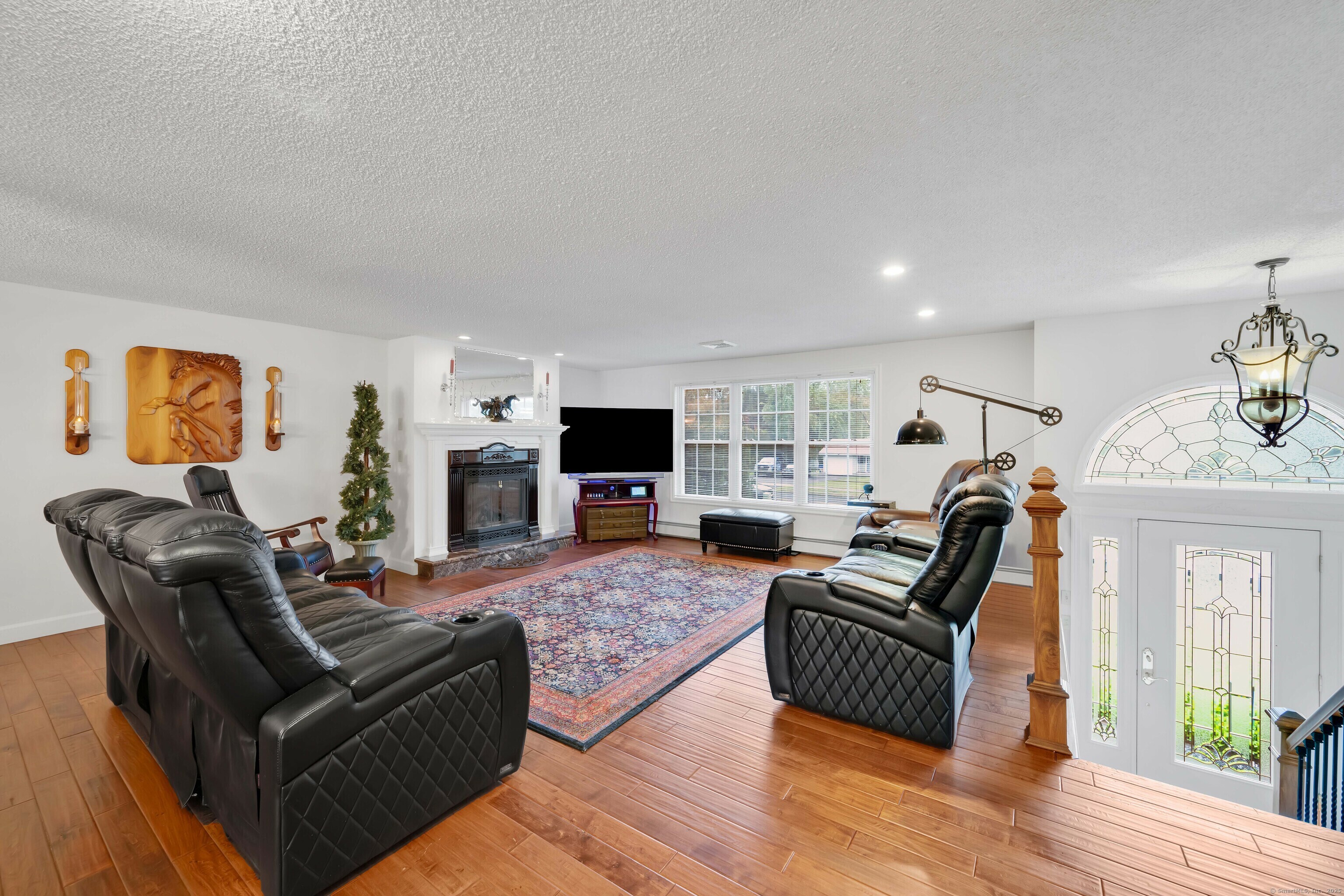 Property Photo: 340 Brookfield Street CT 06074