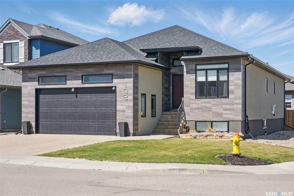 Property Photo: 102 Burgess Crescent SK S7V 0S1