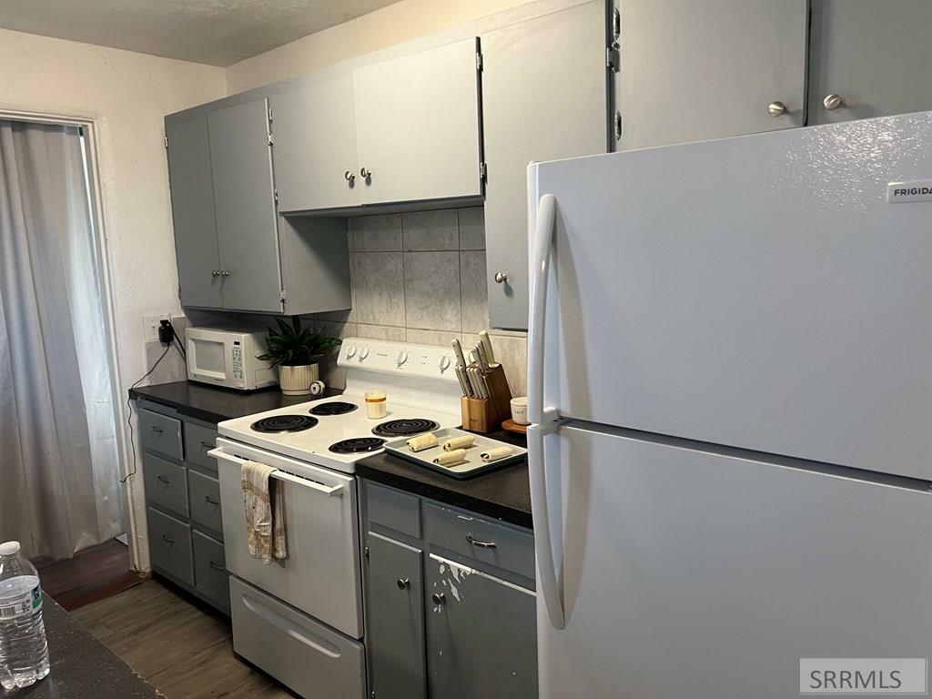 Property Photo: 565 W 1st S ID 83442