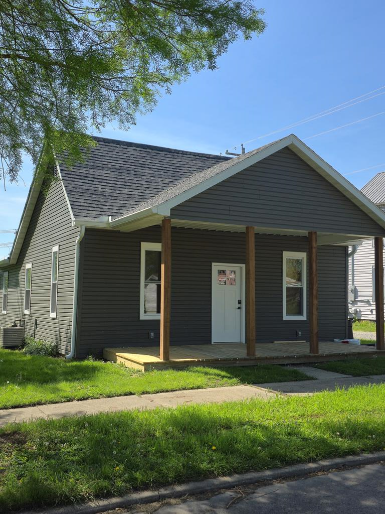 Property Photo: 265 Harding Ave. OH 45640