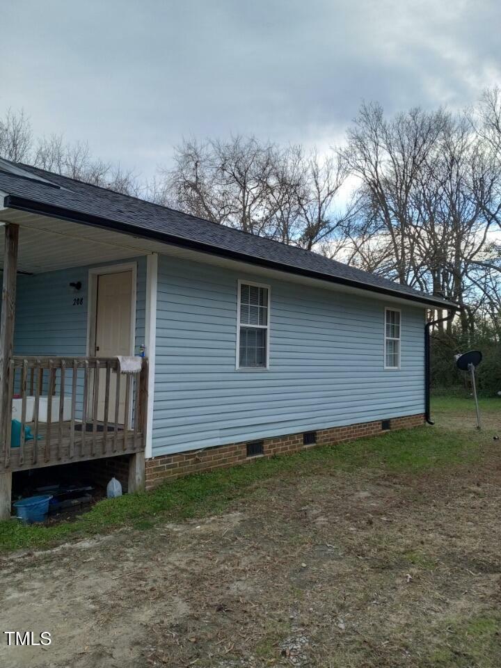 Property Photo: 208 Dent Lane NC 27549