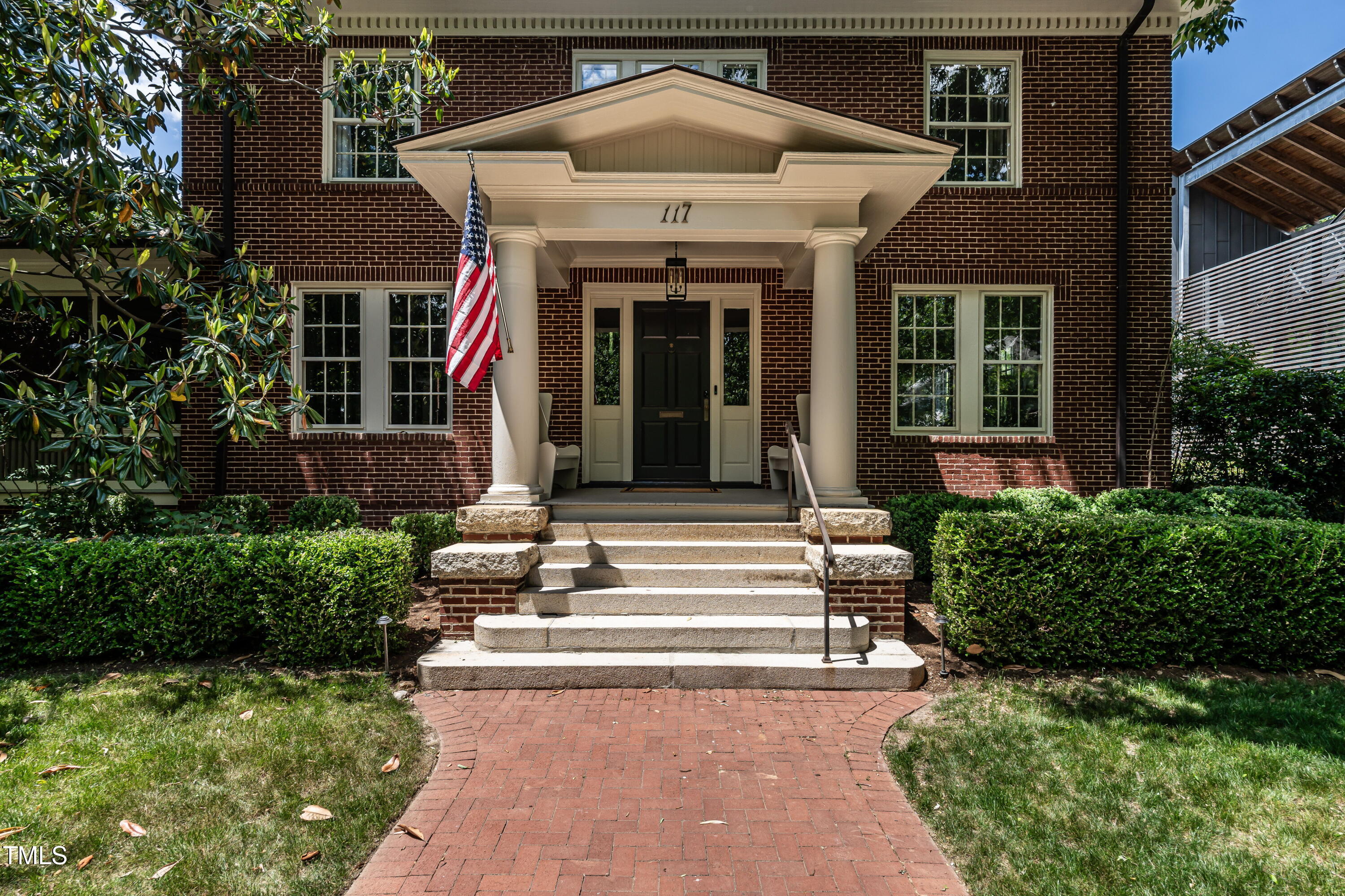 Property Photo: 117 Hillcrest Road NC 27605
