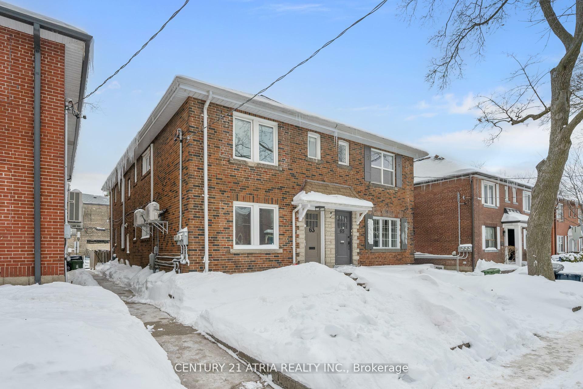 Property Photo: 63 Burnaby Boulevard Main ON M5N 1G3