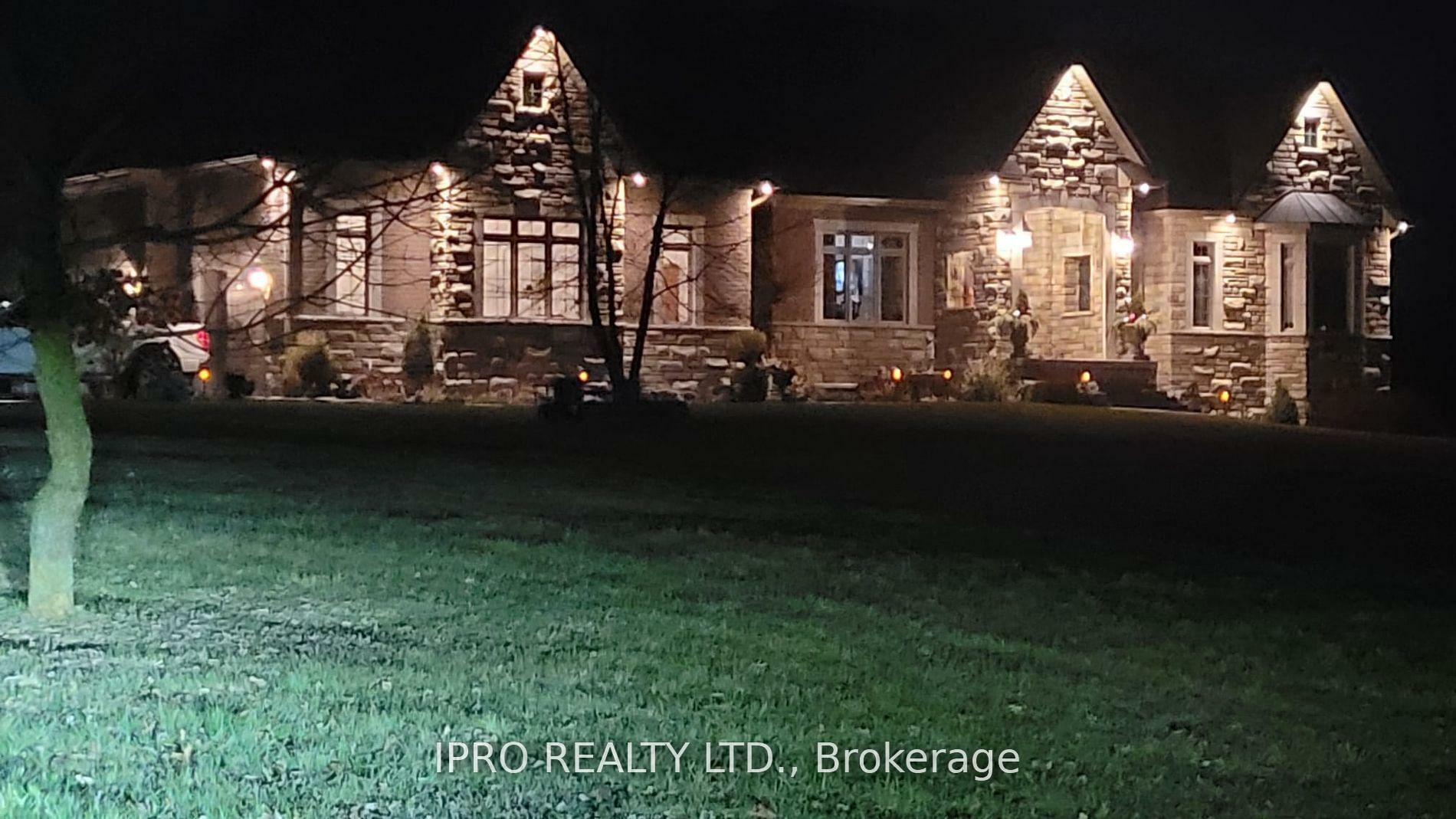 Property Photo: 705 Lake Ridge Road S ON L1P 2B8