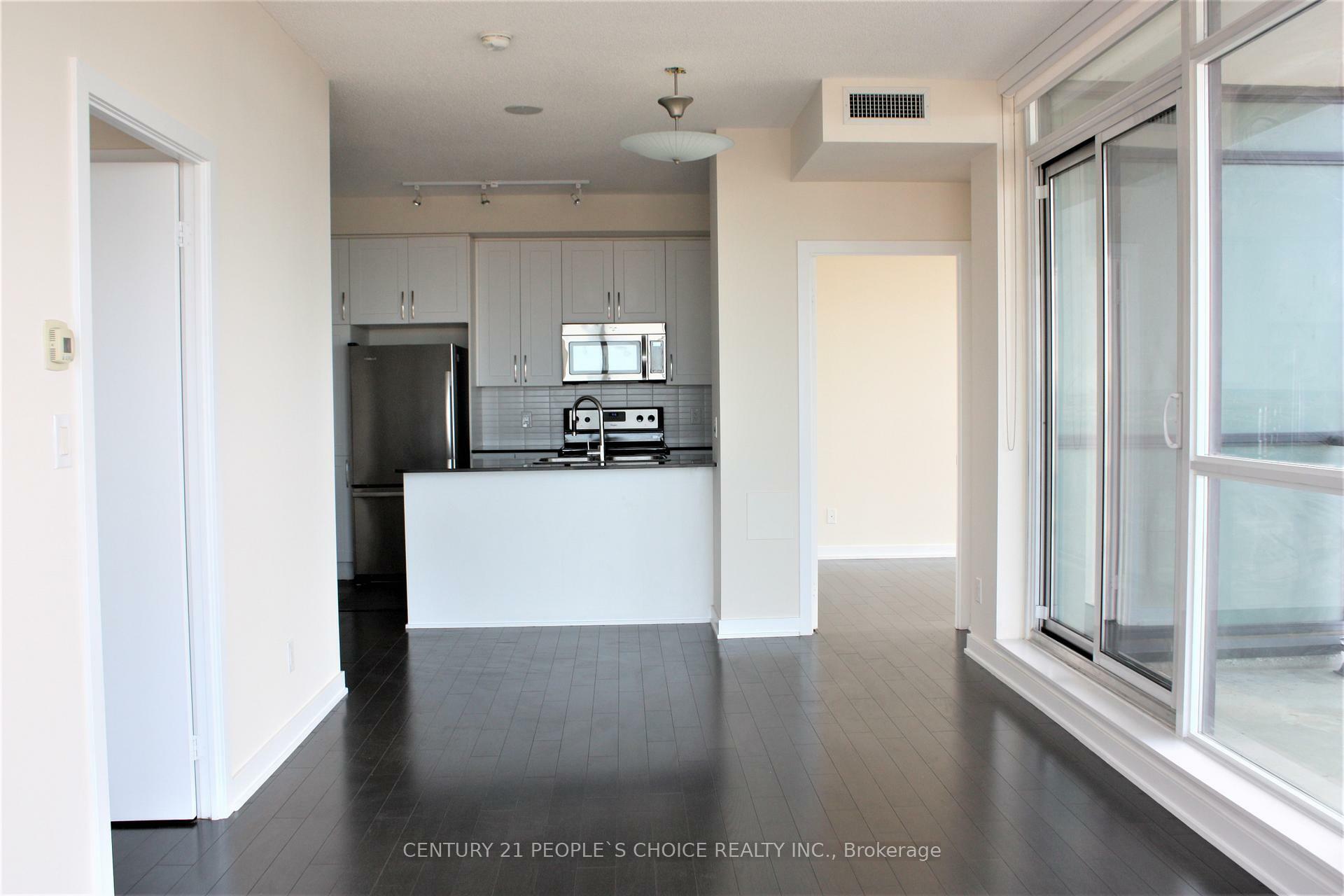 Property Photo: 4070 Confederation Parkway 4409 ON L5B 0E9