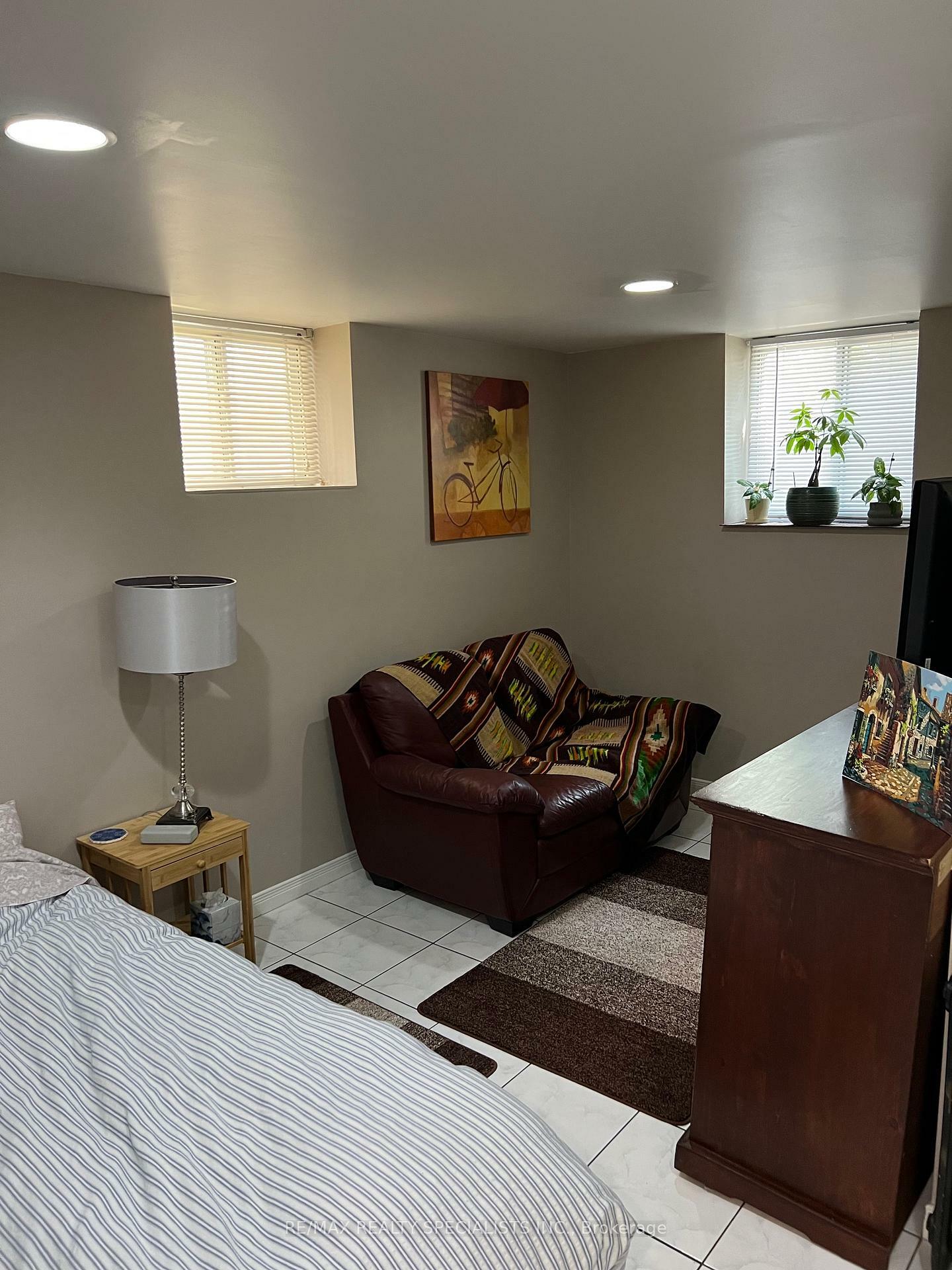 Property Photo: 336 Vaughan Road Bsmnt ON M6C 2N6