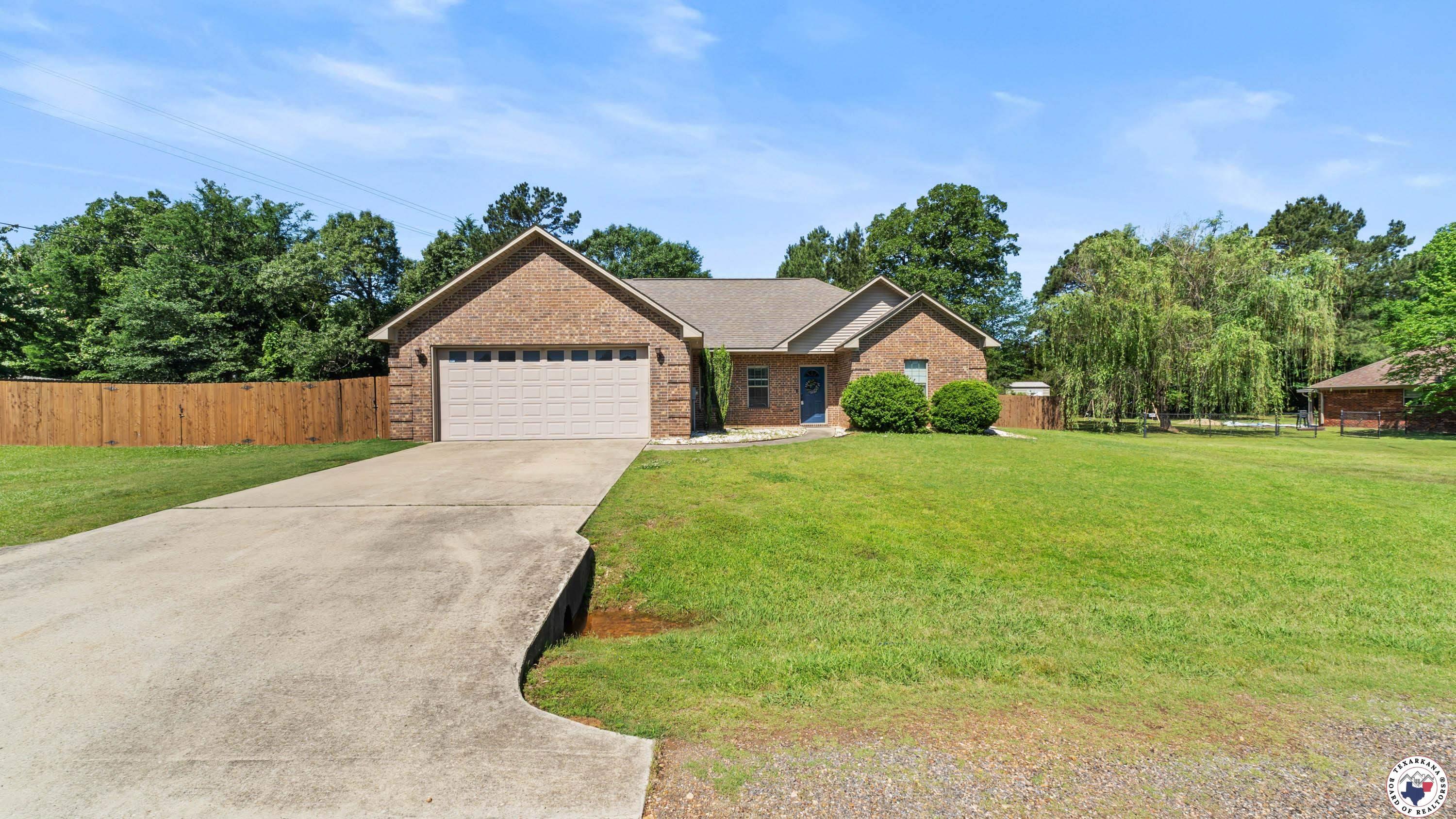 Property Photo: 62 Morghan Ln TX 75501