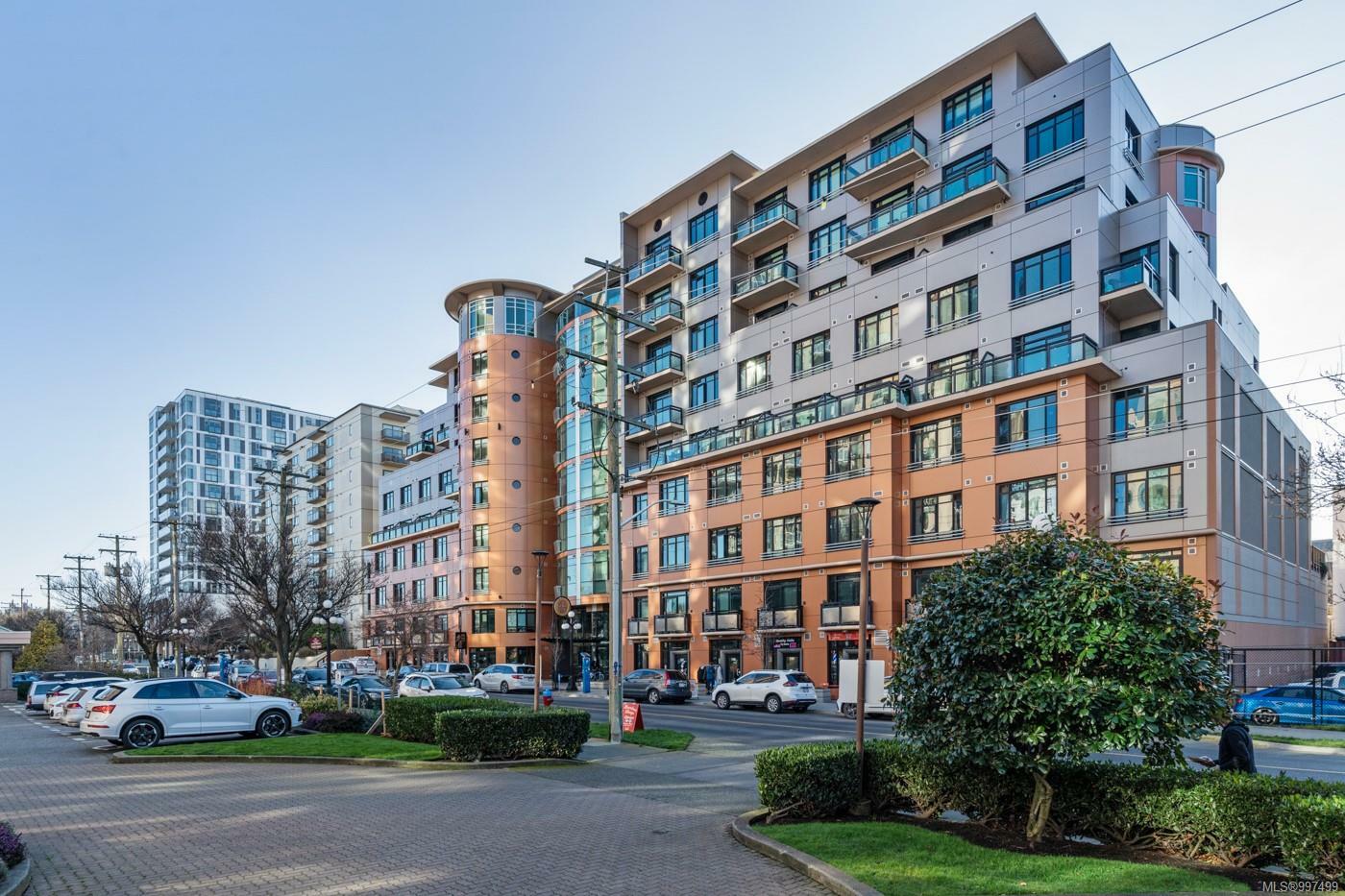 Property Photo: 1029 View St 302 BC V8V 0C9