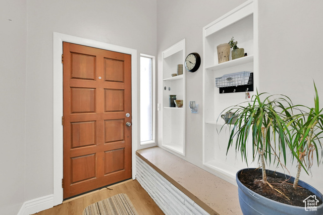 Property Photo: 507 N 200 W UT 84302