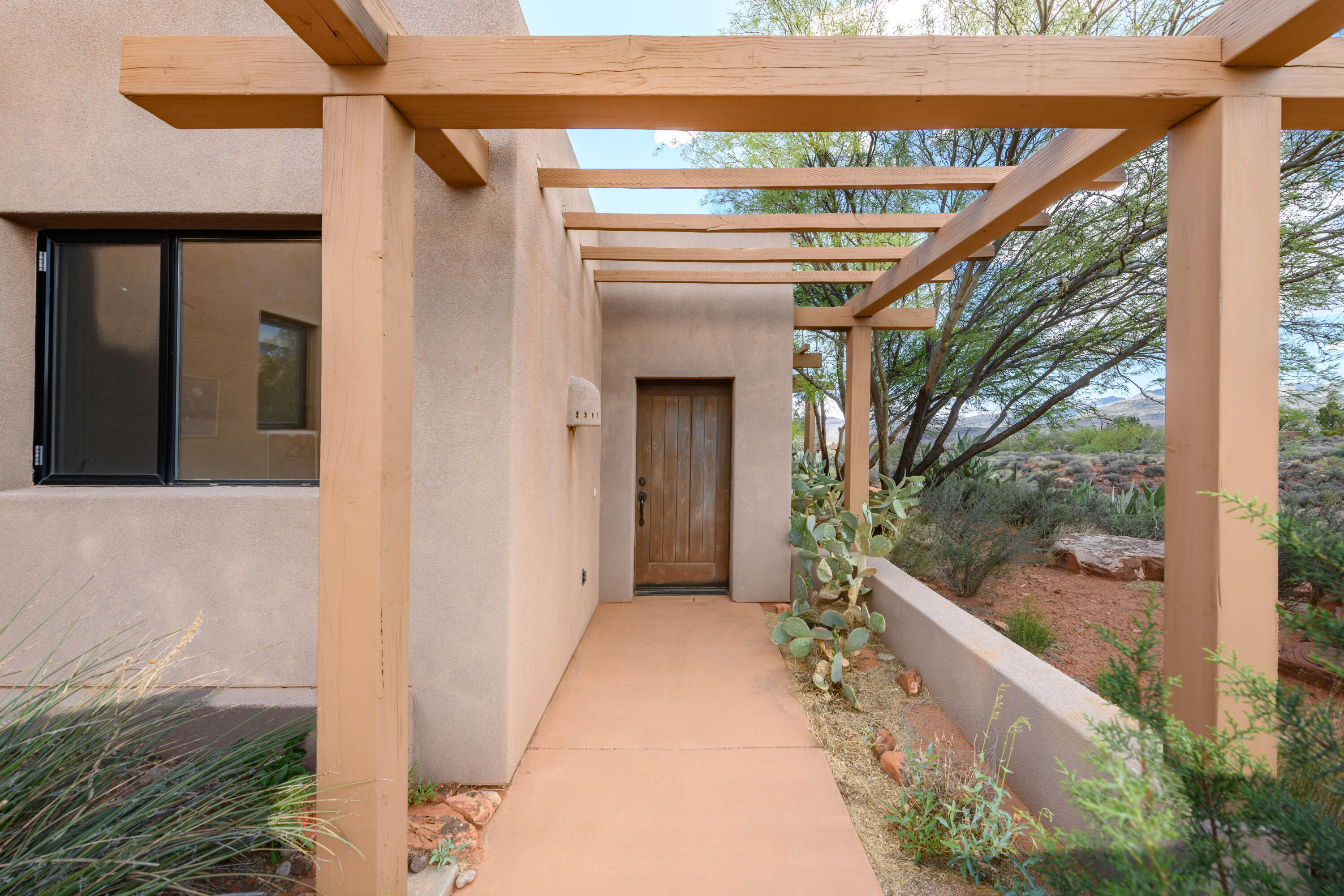 Property Photo: 1151 W Shawnee Ct UT 84738